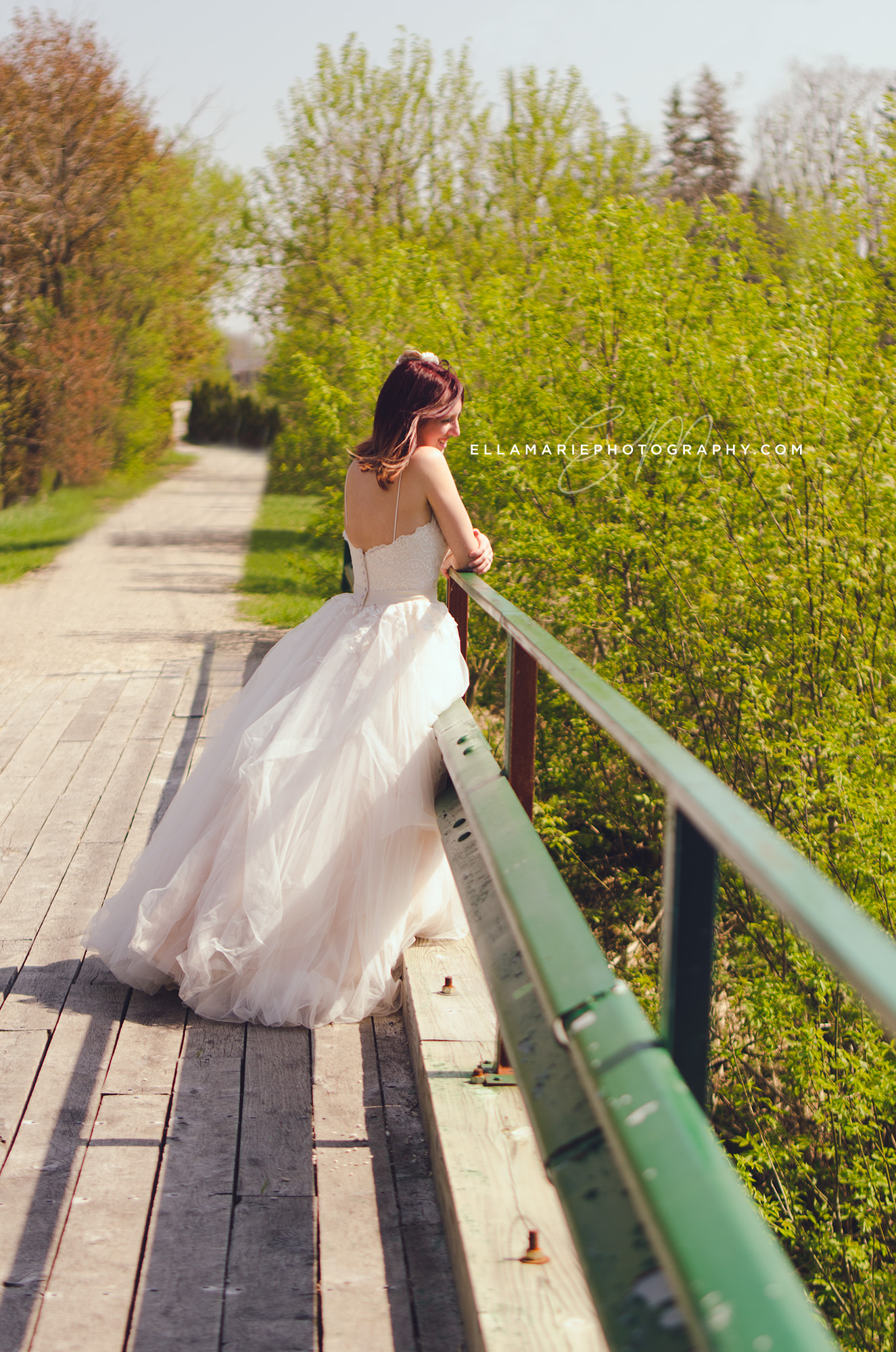 EllaMariePhotography_wedding_Baden_ON_New_Hamburg_Stratford_Waterloo_Kitchener_Guelph_Cambridge_Listowel_photographer_photography_05.jpg