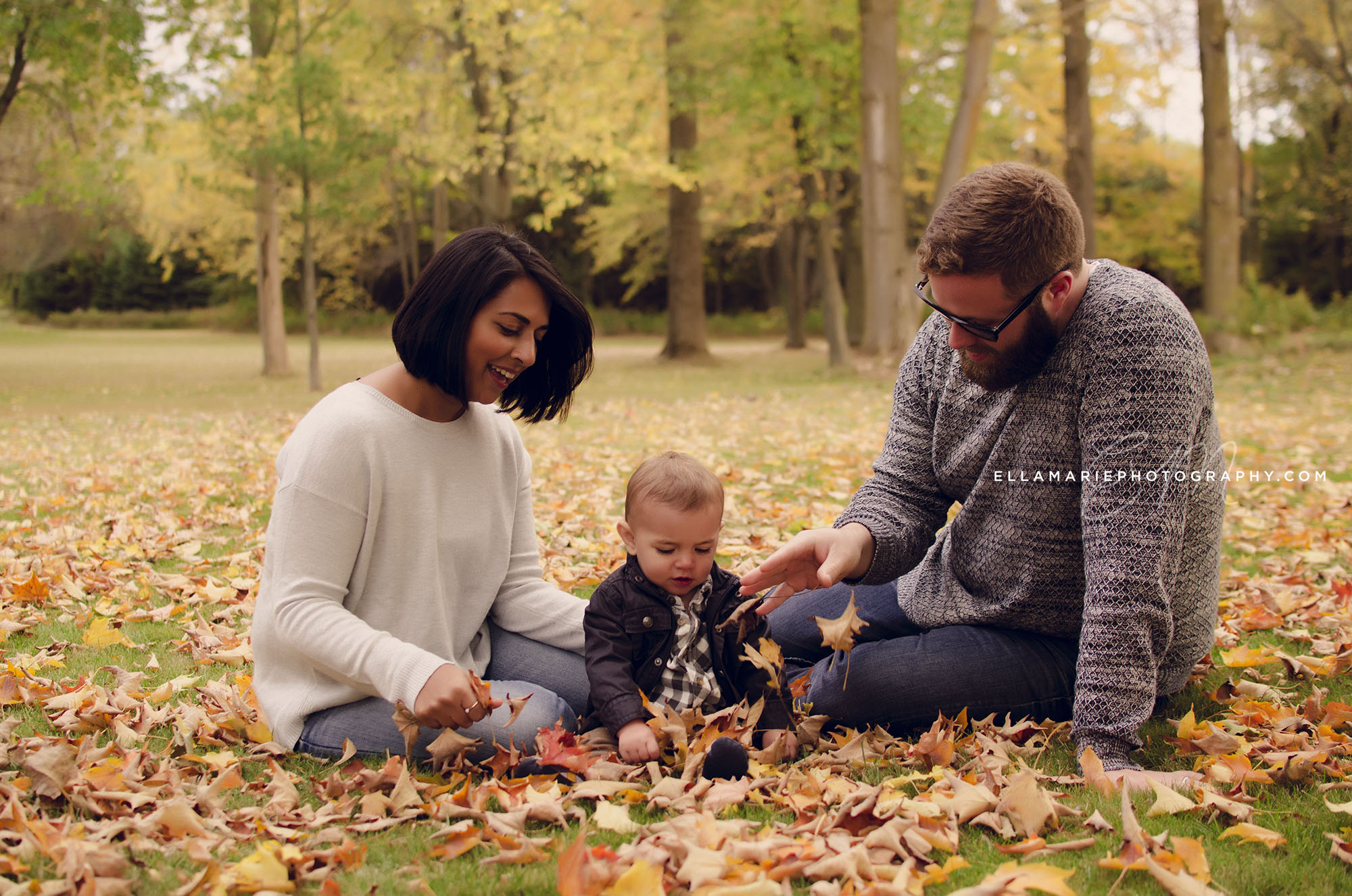 Erika_EllaMariePhotography_family_Baden_ON_New_Hamburg_Stratford_Waterloo_Kitchener_Guelph_Cambridge_Listowel_photographer_photography_08.jpg