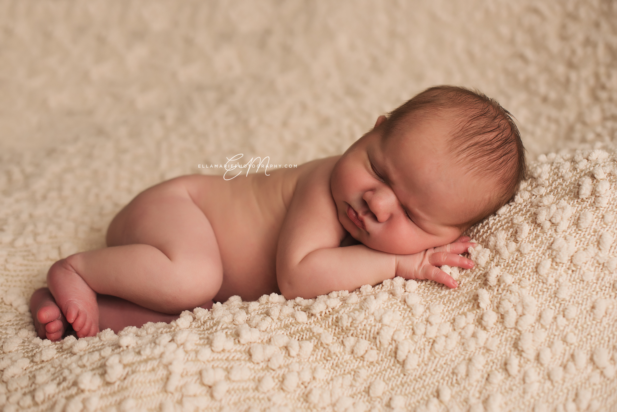 EllaMariePhotography_Waterloo_Kitchener_Baden_Newborn_Photographer_Liam02.jpg