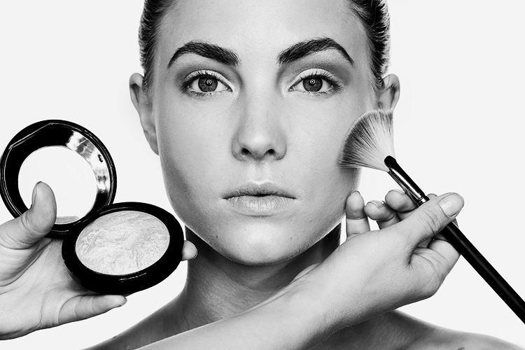 Highlight-Contouring.Makeup-Artist.jpg
