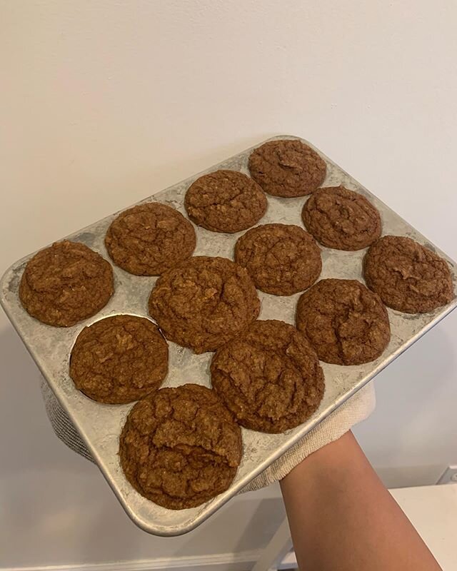 TEFF &amp; FLAX GINGER SPICE MUFFIN MIX by Chef Kelly! 🙌🏽Wow!
Not only are her handcrafted mixes whole grain, vegan, and gluten free, they have no fillers like Xanthan gum or refined sugars. I love and appreciate that she created a consciously sour