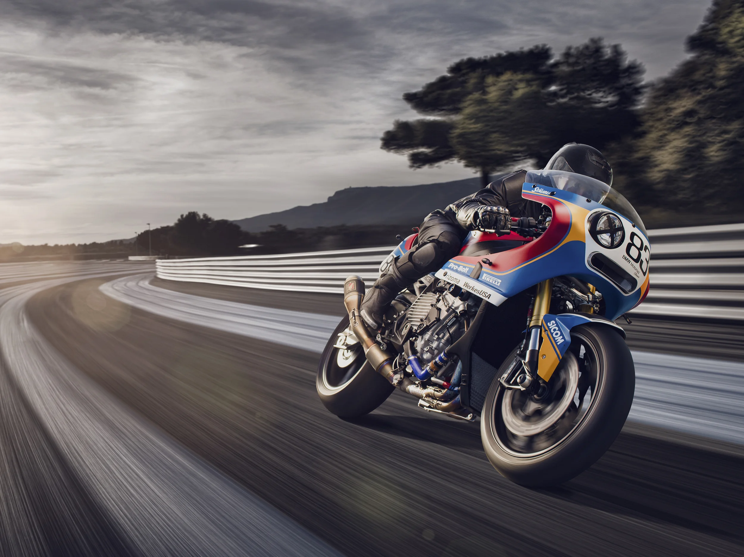 P90217364_highRes_bmw-s-1000-rr-2016-c.jpg