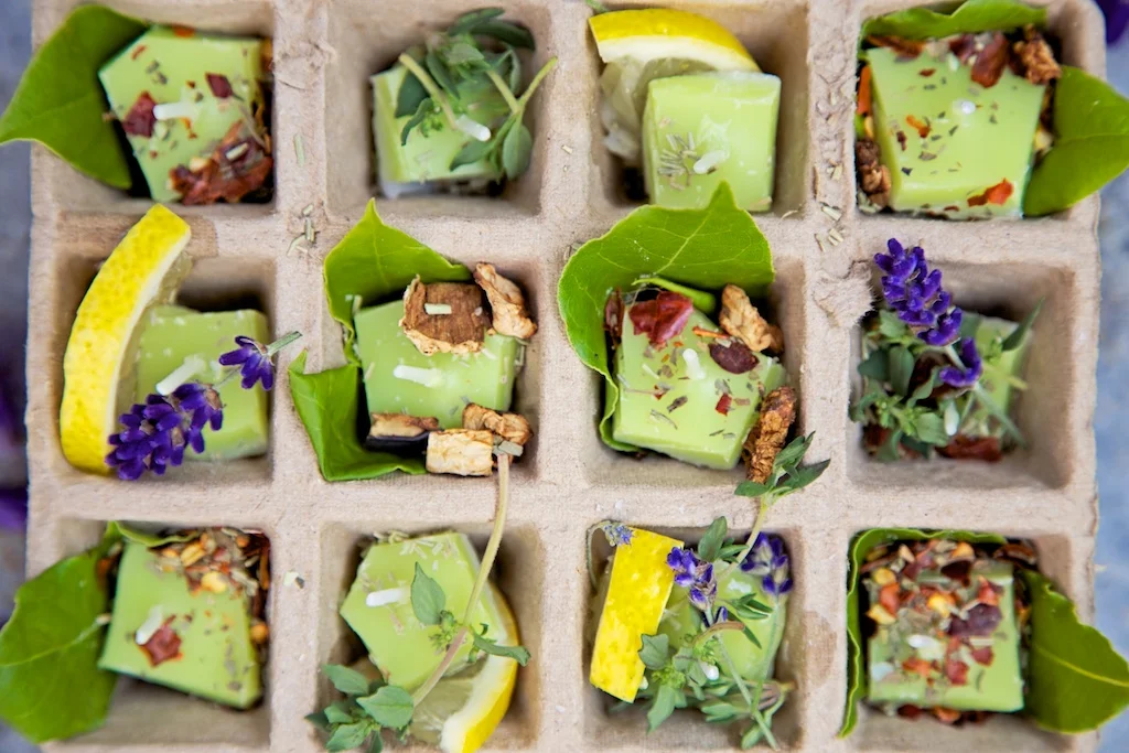 DIY • Homemade Scented Firelighters