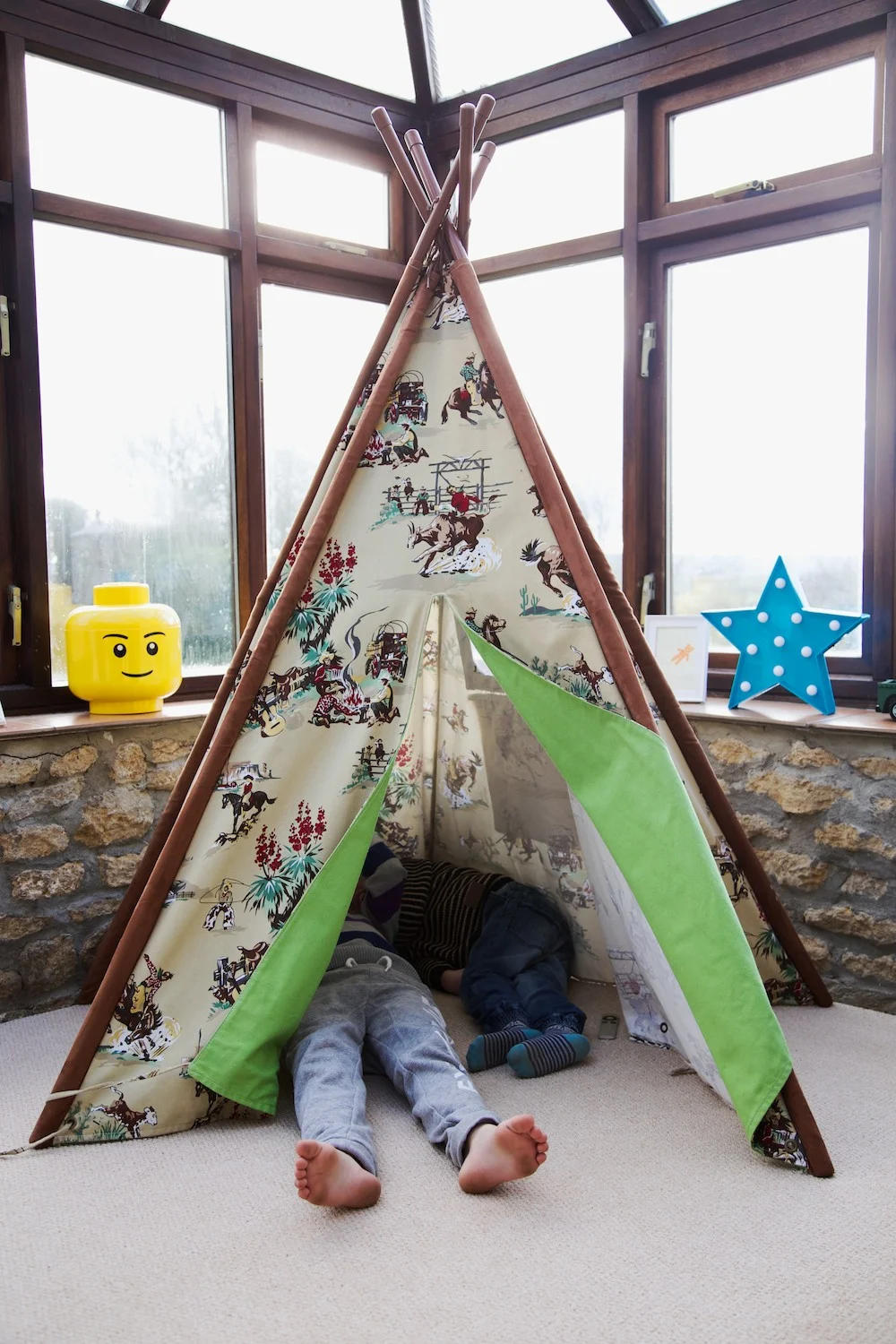 conservatory toy storage