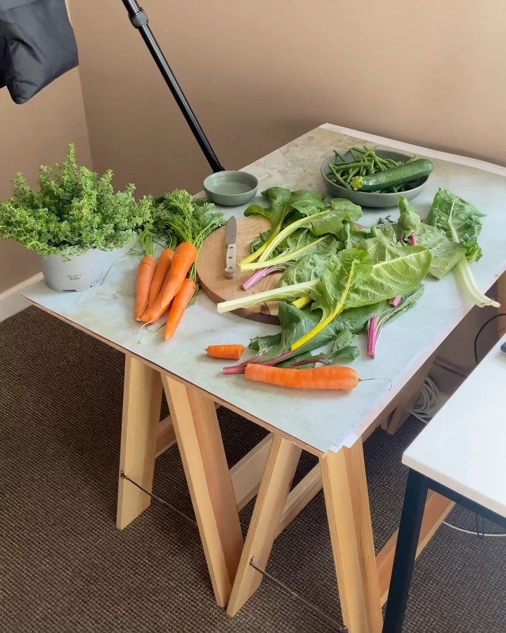 Pray silence for the serenity of a produce shot 📷➡️🥕@dinijaphotography this is a beaut. I know I&rsquo;m guilty sometimes of focussing on the final &ldquo;end result&rdquo; shot when I miss the opportunity to really tell the story of how I got ther