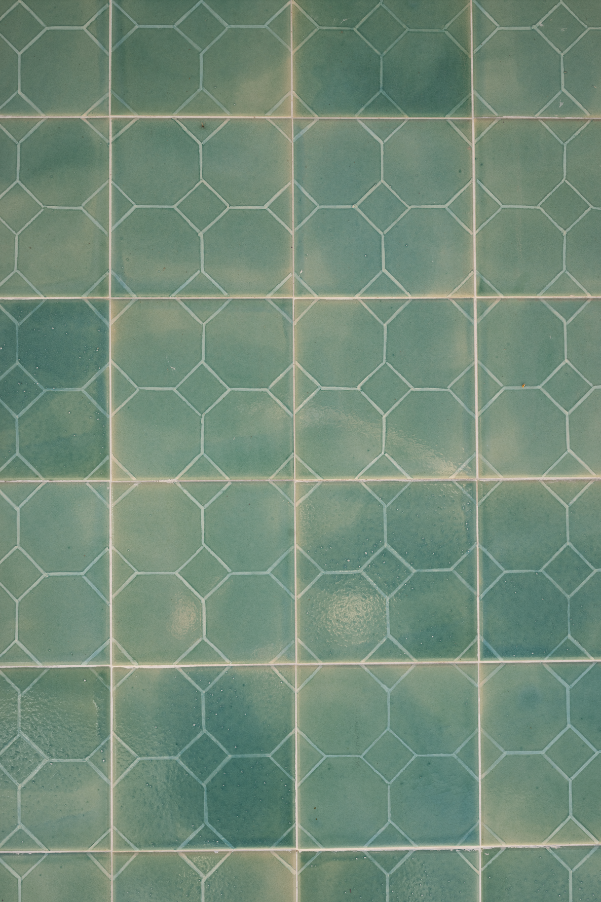 Green Glaze tile backdrop.png