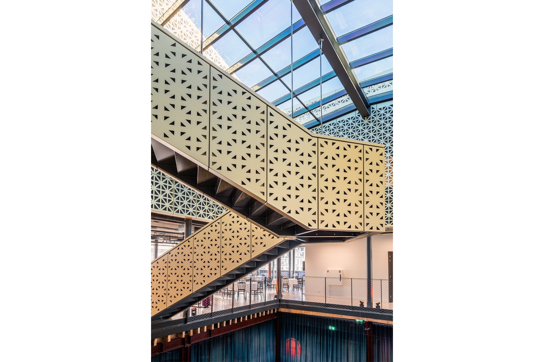 Fotomuseum_VersBeton_SylvanaLansu copy.jpg
