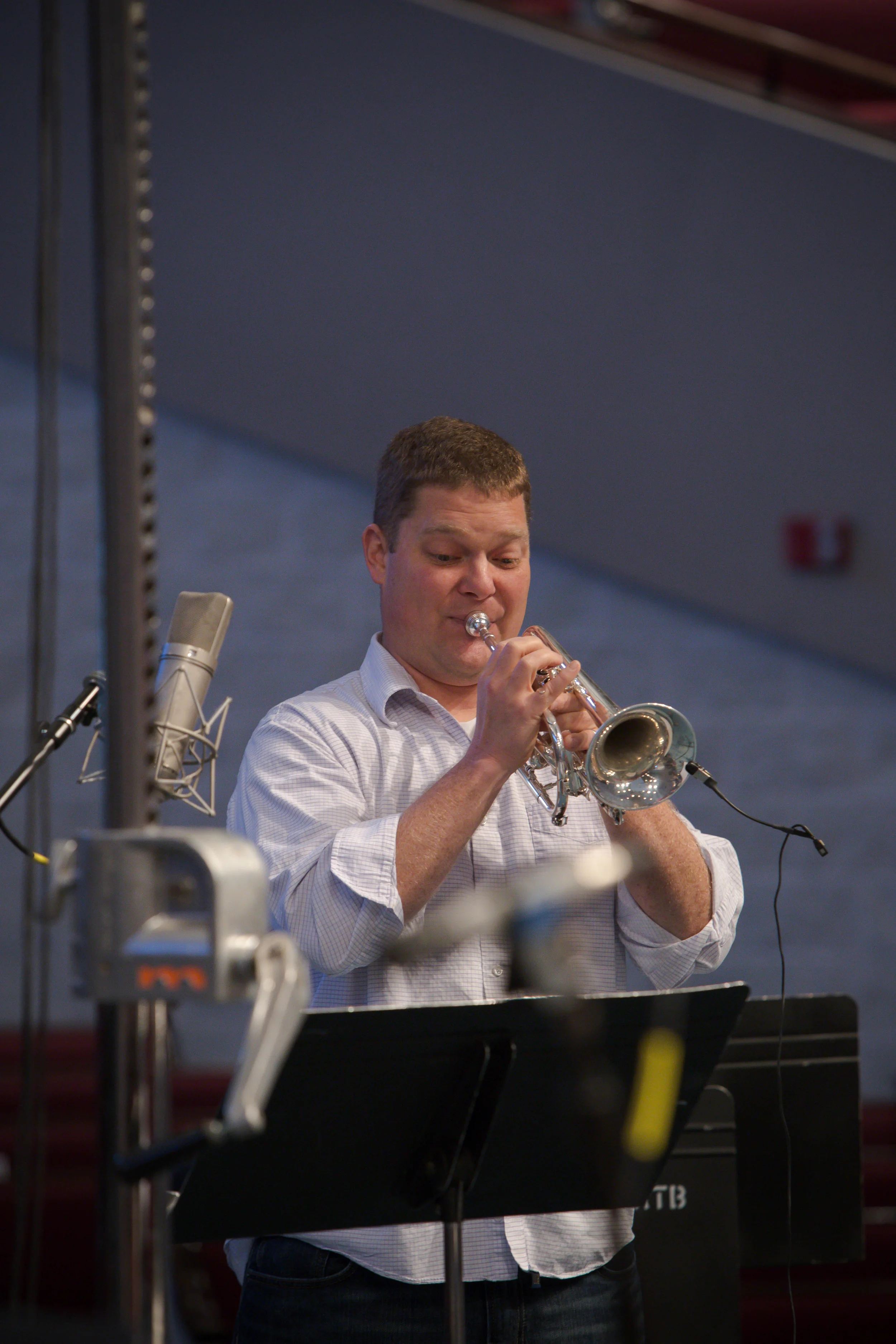  Soloist Jeff Barrington 