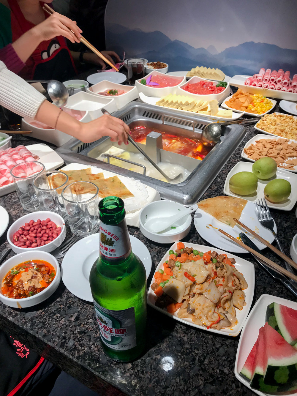  Traditional Chinese food experience:&nbsp;Hot Pot 