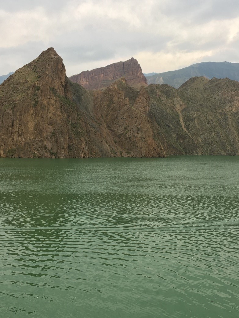 Lakeshore Cliffs.jpg