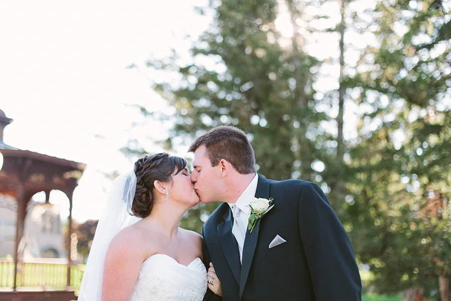 court&ty-thecompasspointshere_06.jpg