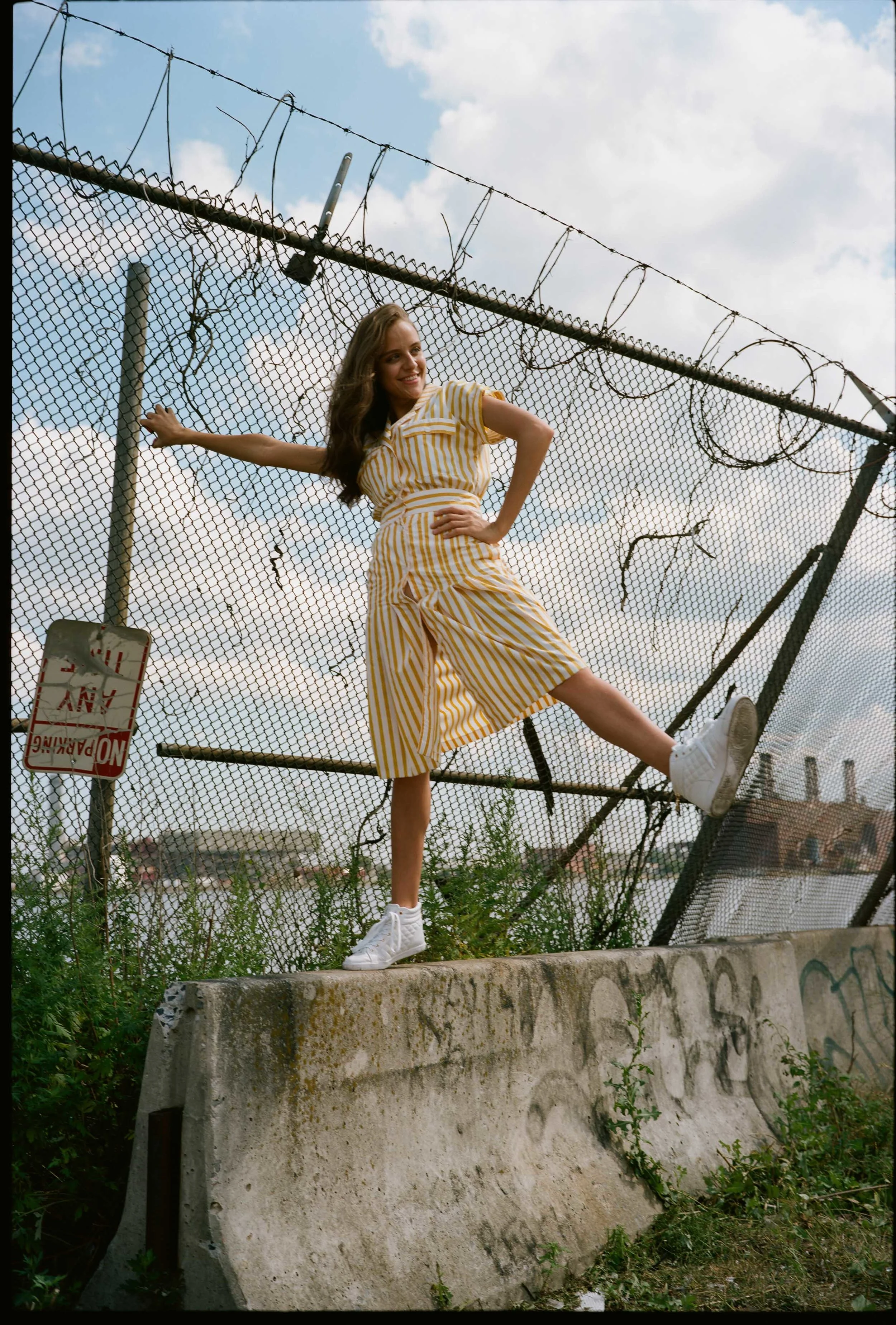 120Portra400-Jul2018-CarmenS-14.jpg