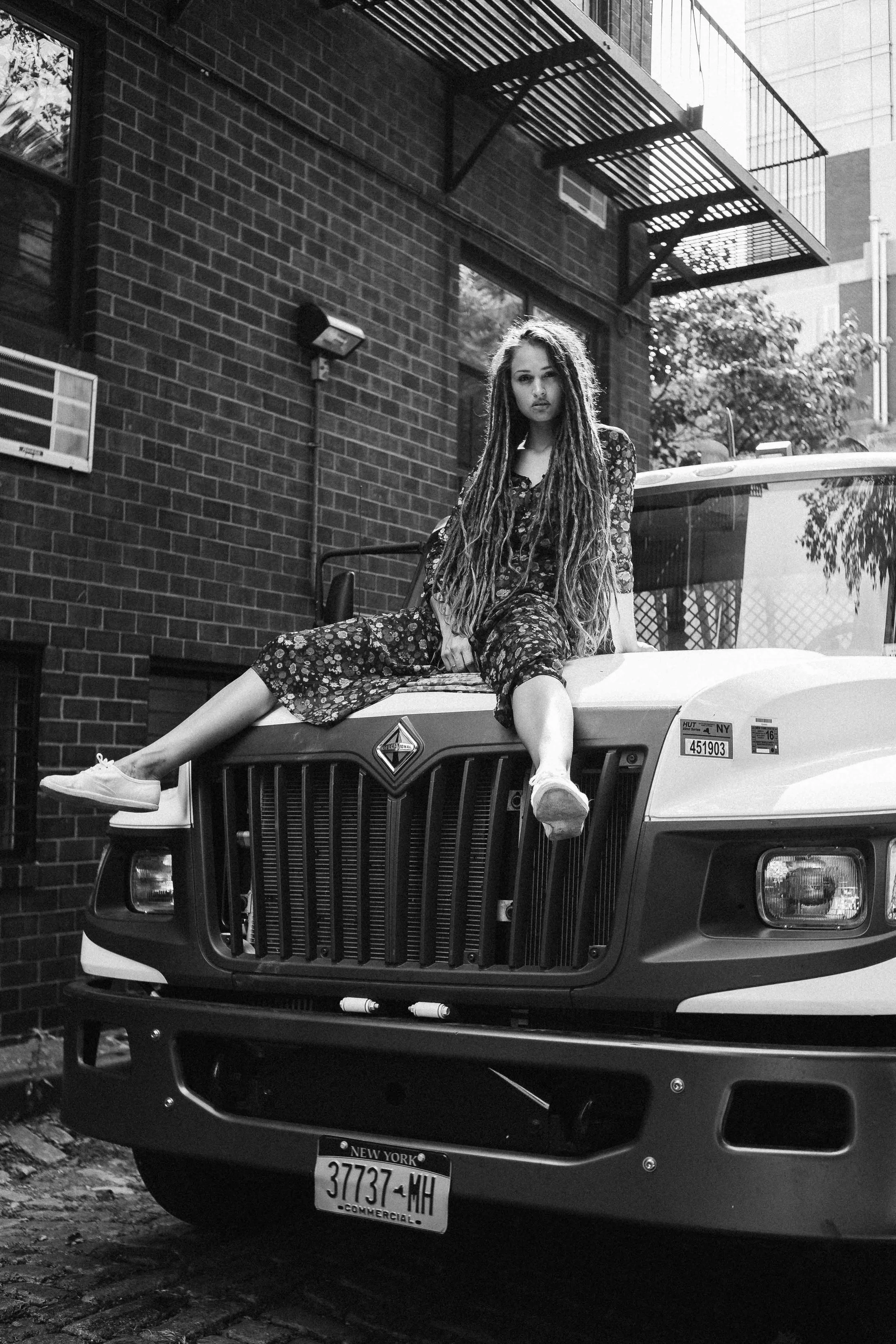 KaylaBW-Leica-41.jpg