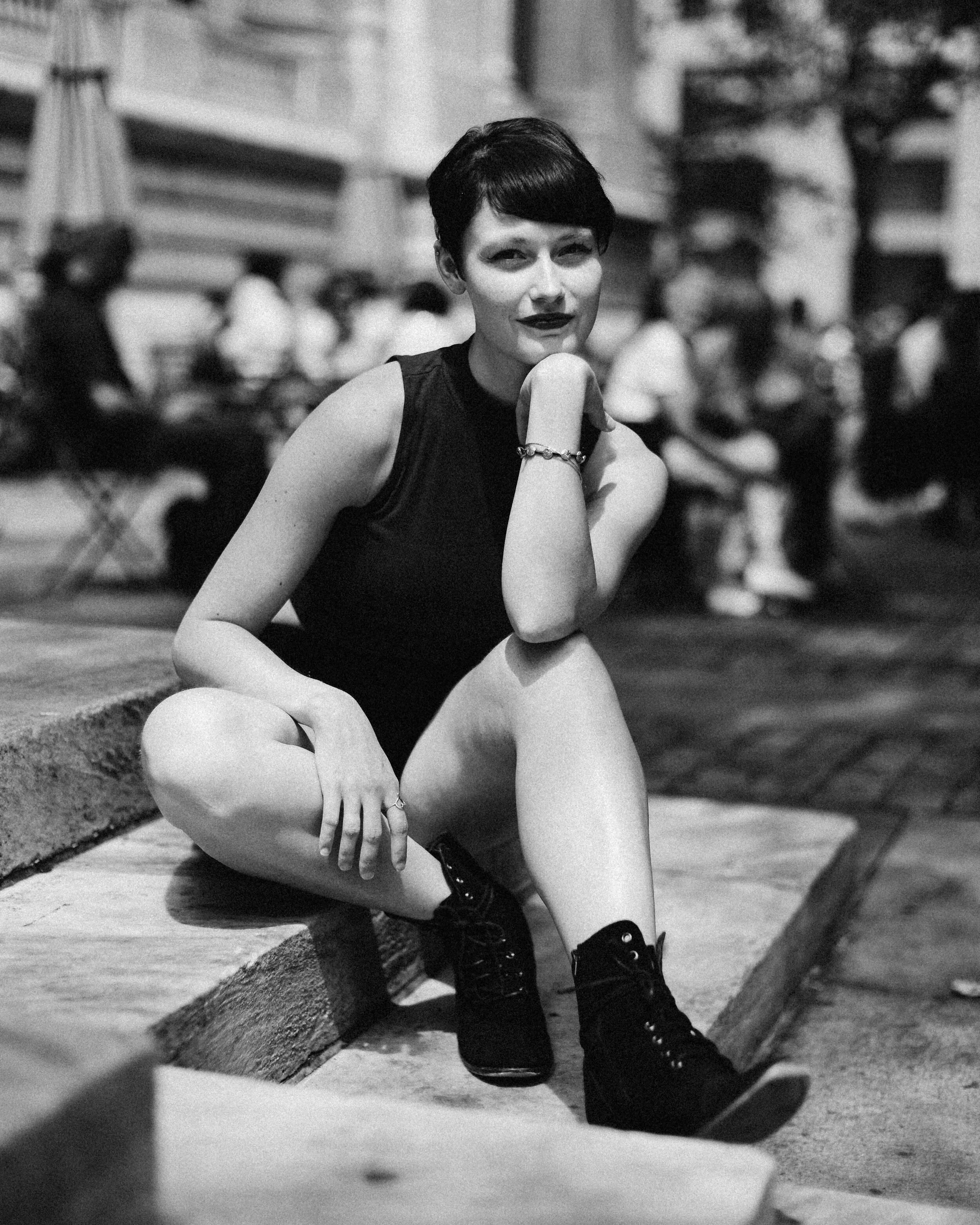 L1001598-Emilie-BW.jpg