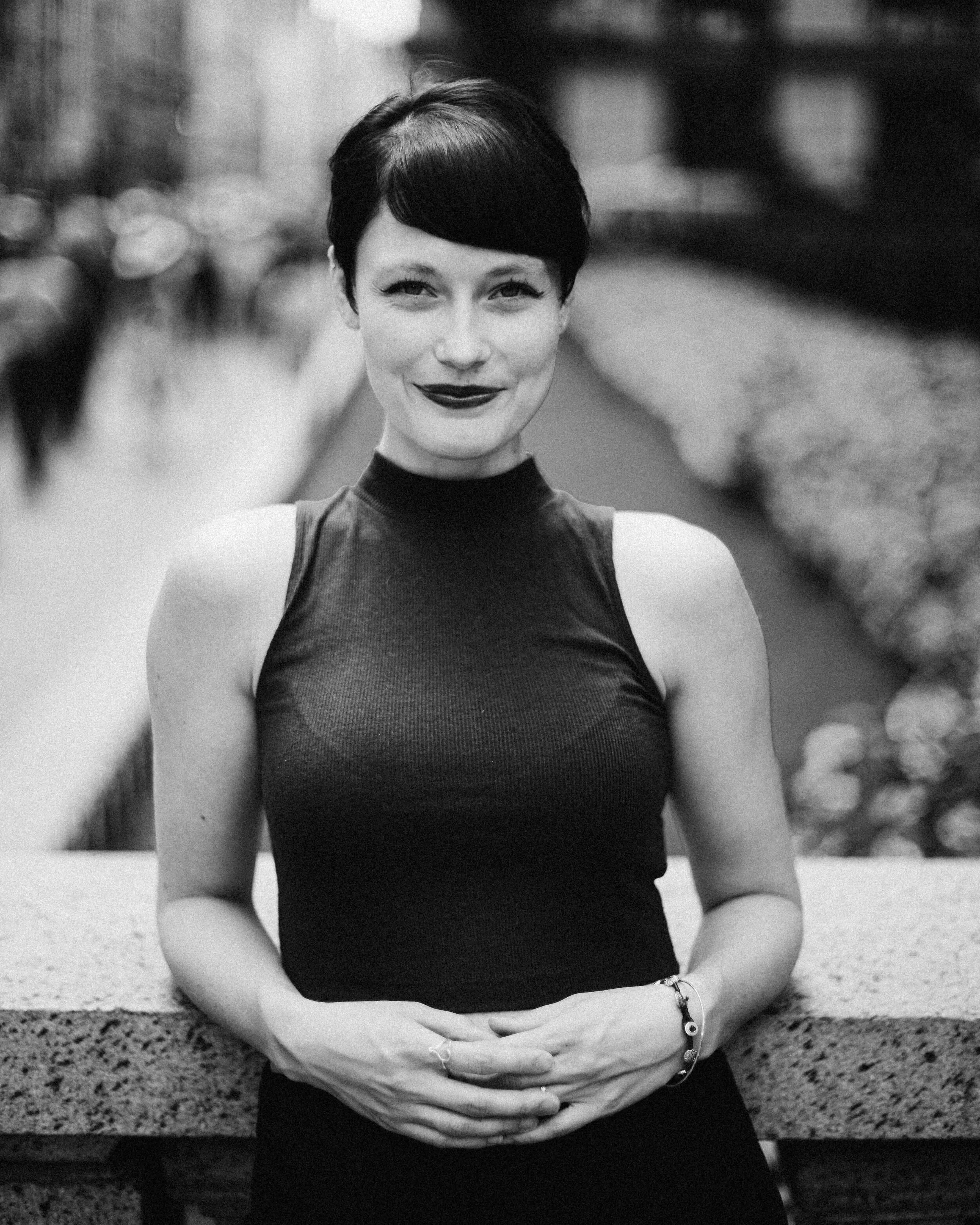 L1001635-Emilie-BW.jpg