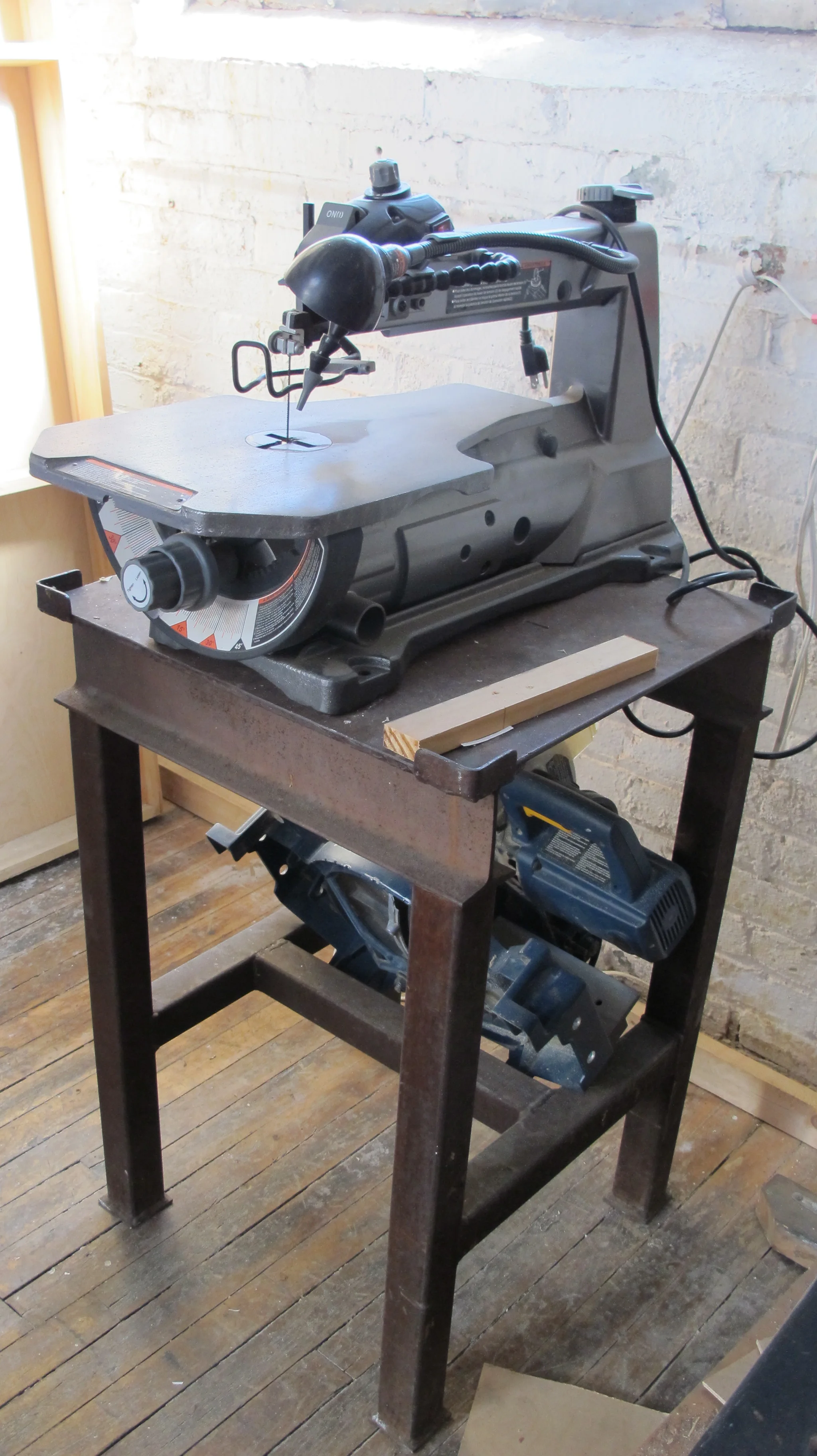 Craftsman Band Saw $200