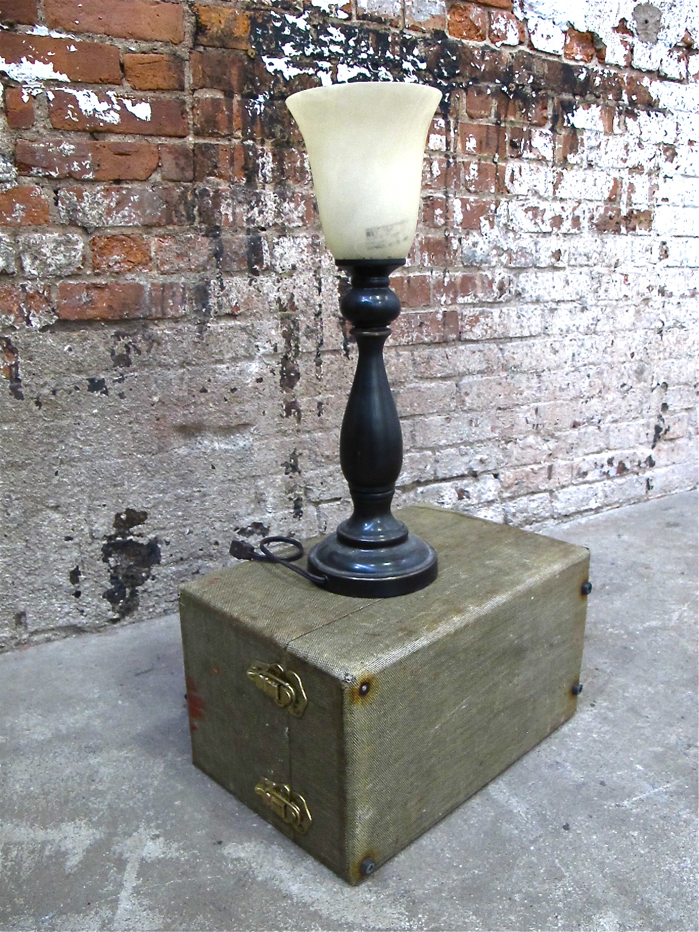 Lighting — Primate Props