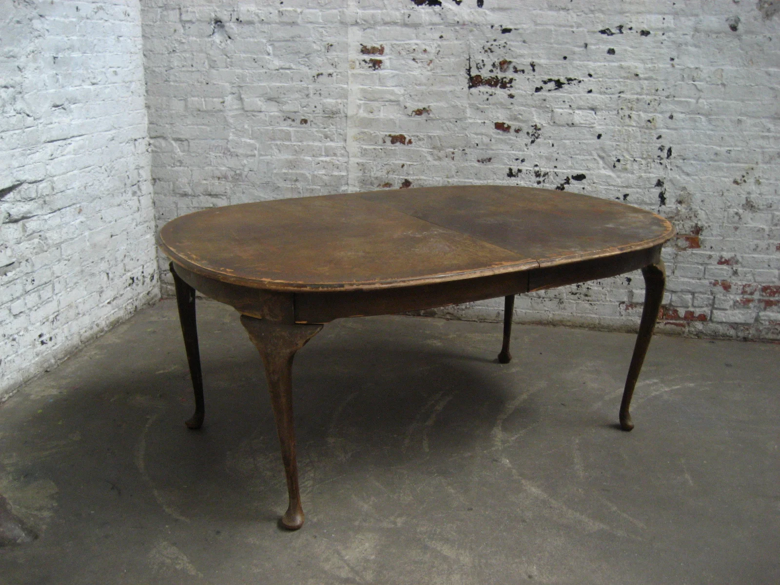 Tables — Primate Props