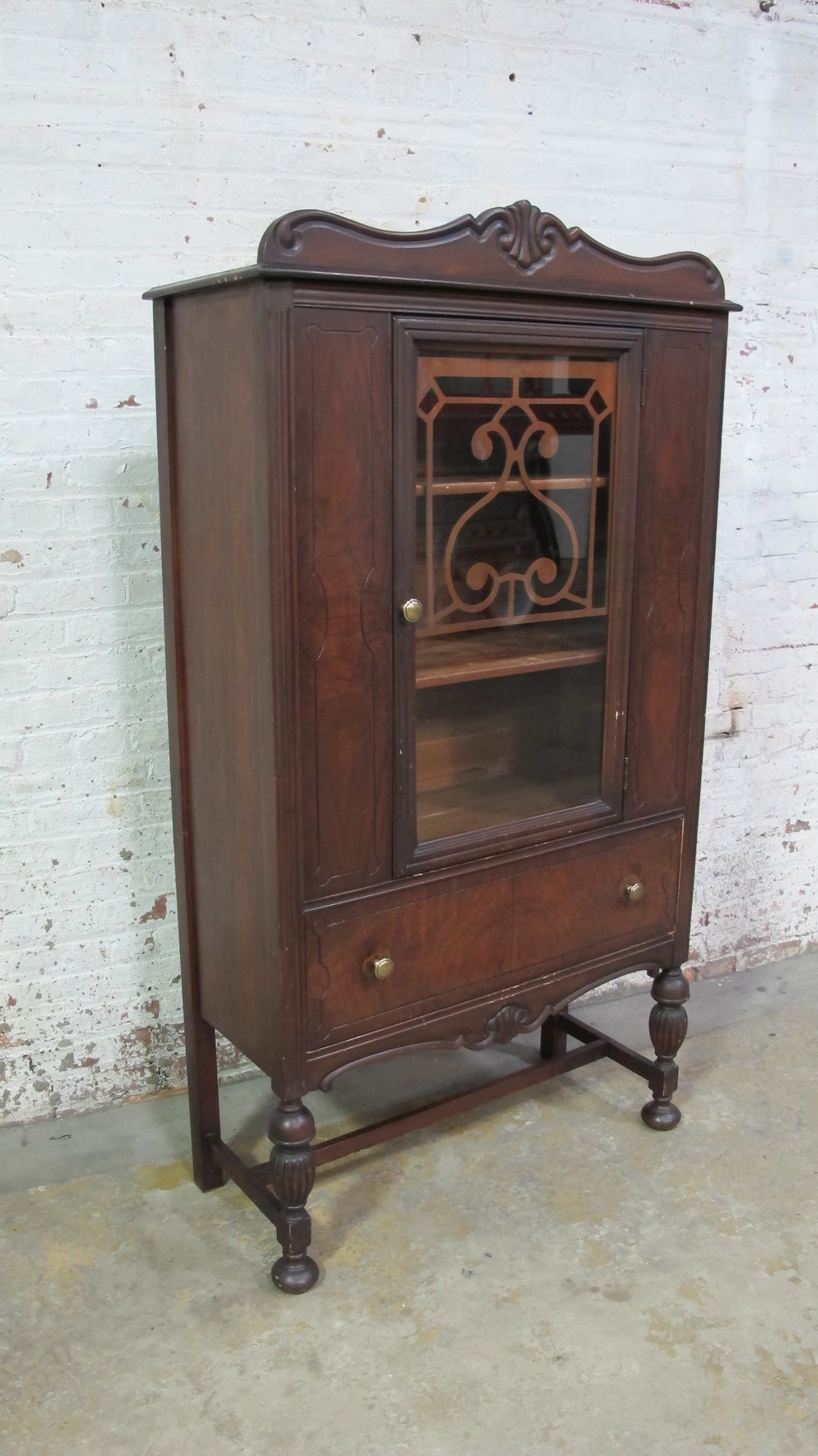 the hutch $265