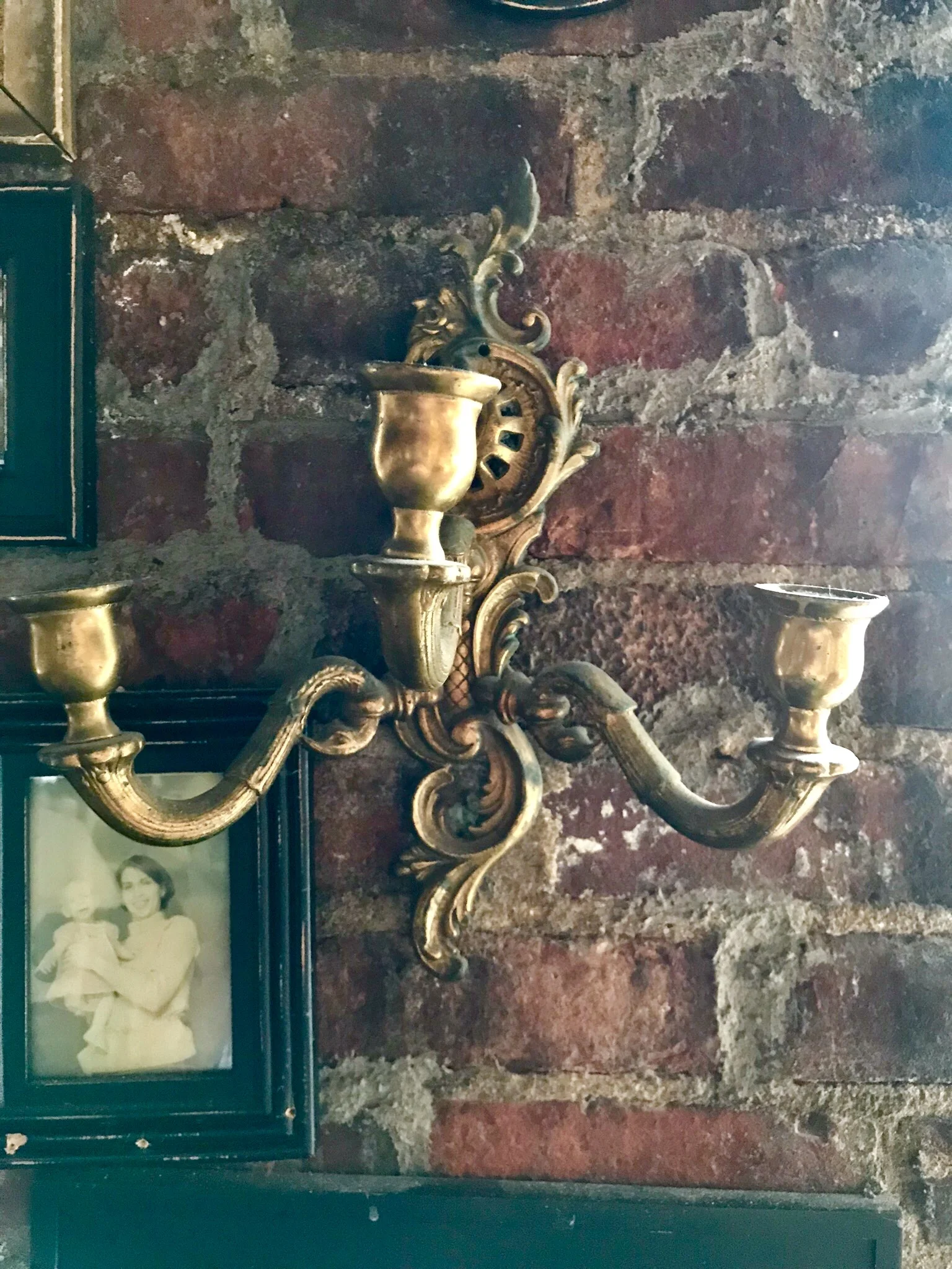 Lighting — Primate Props