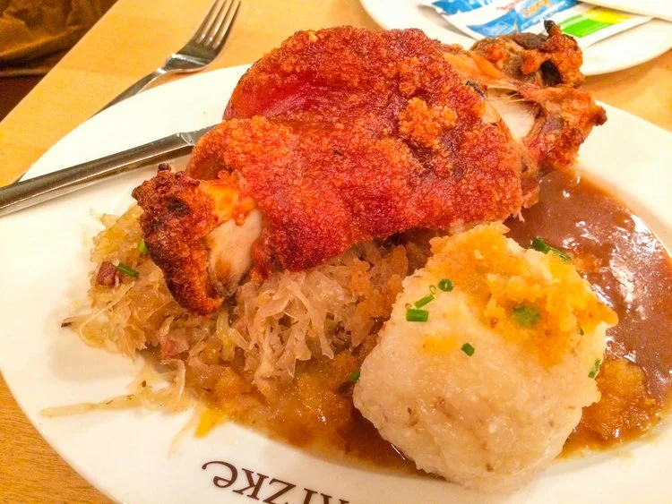 10+Foods+You+Must+Eat+In+Prague (2).jpeg