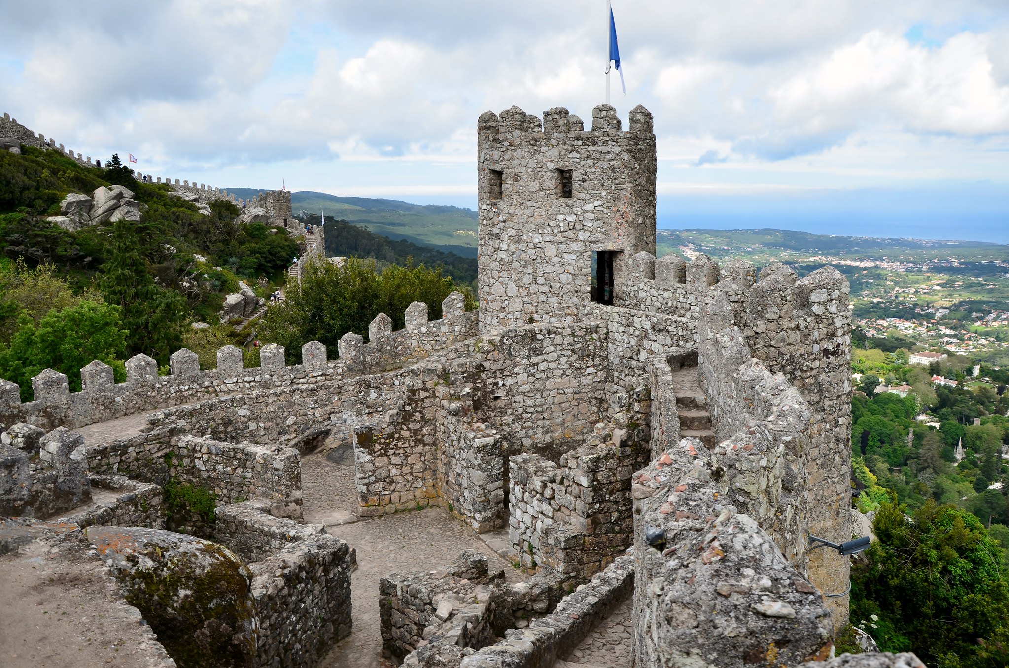 The+Ultimate+Self+Guided+Tour+of+Moorish+Castle%2C+Sintra%E2%80%99s+Oldest+World+Heritage+Site