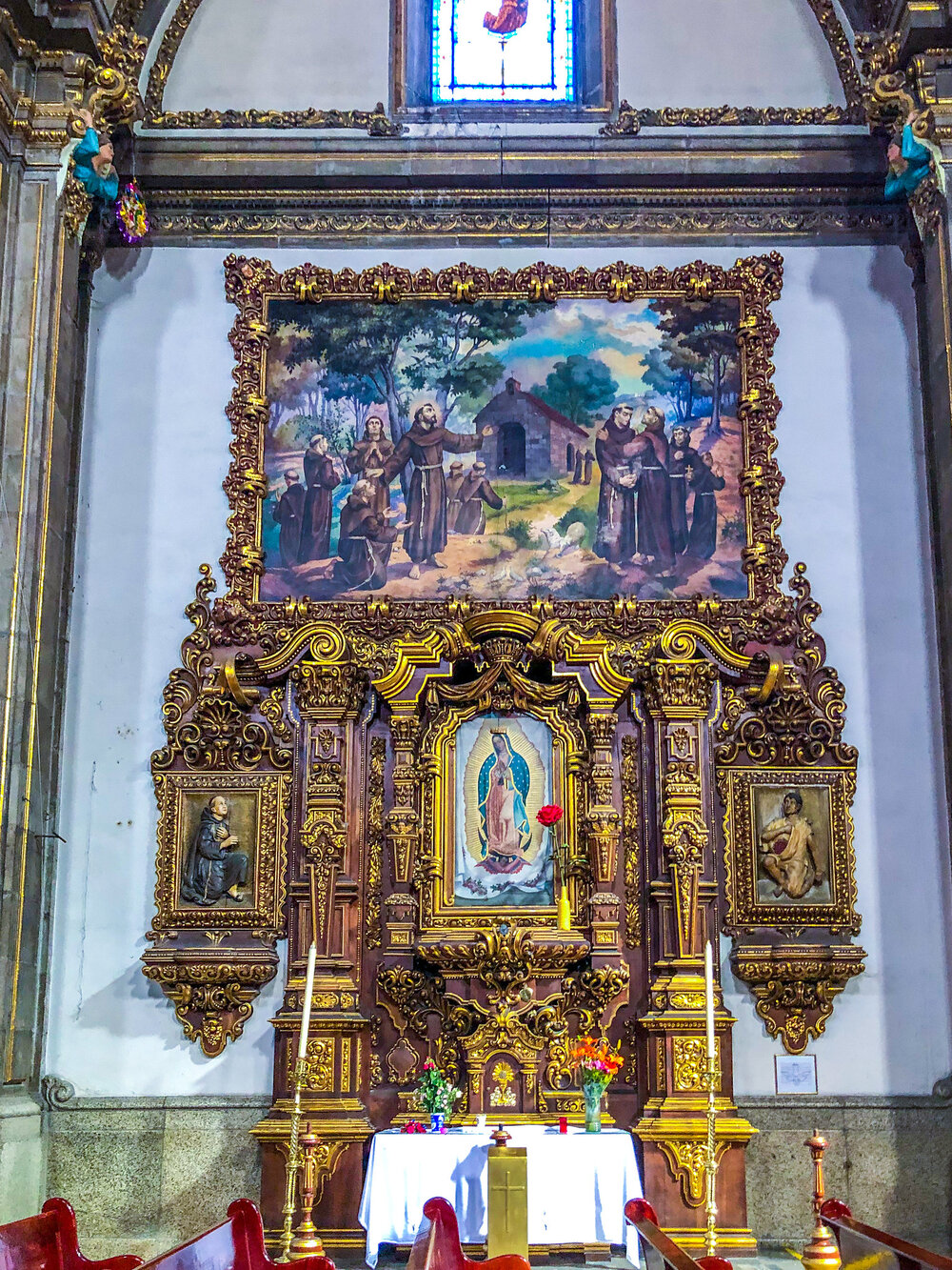 In the Footsteps of Frida Kahlo, The Ultimate Colorful Guide to her life in Mexico City