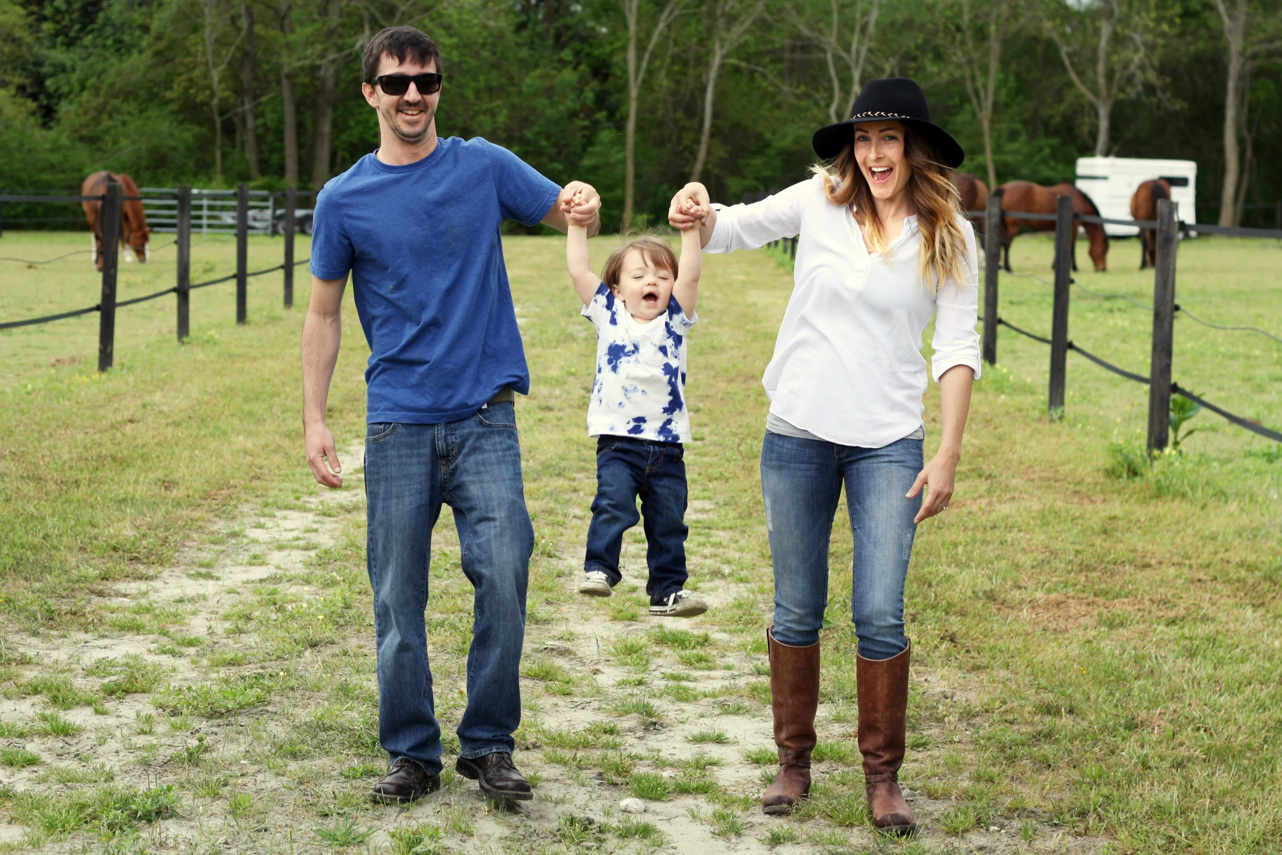 Hanover Stables: A Family Session with the Bagwells