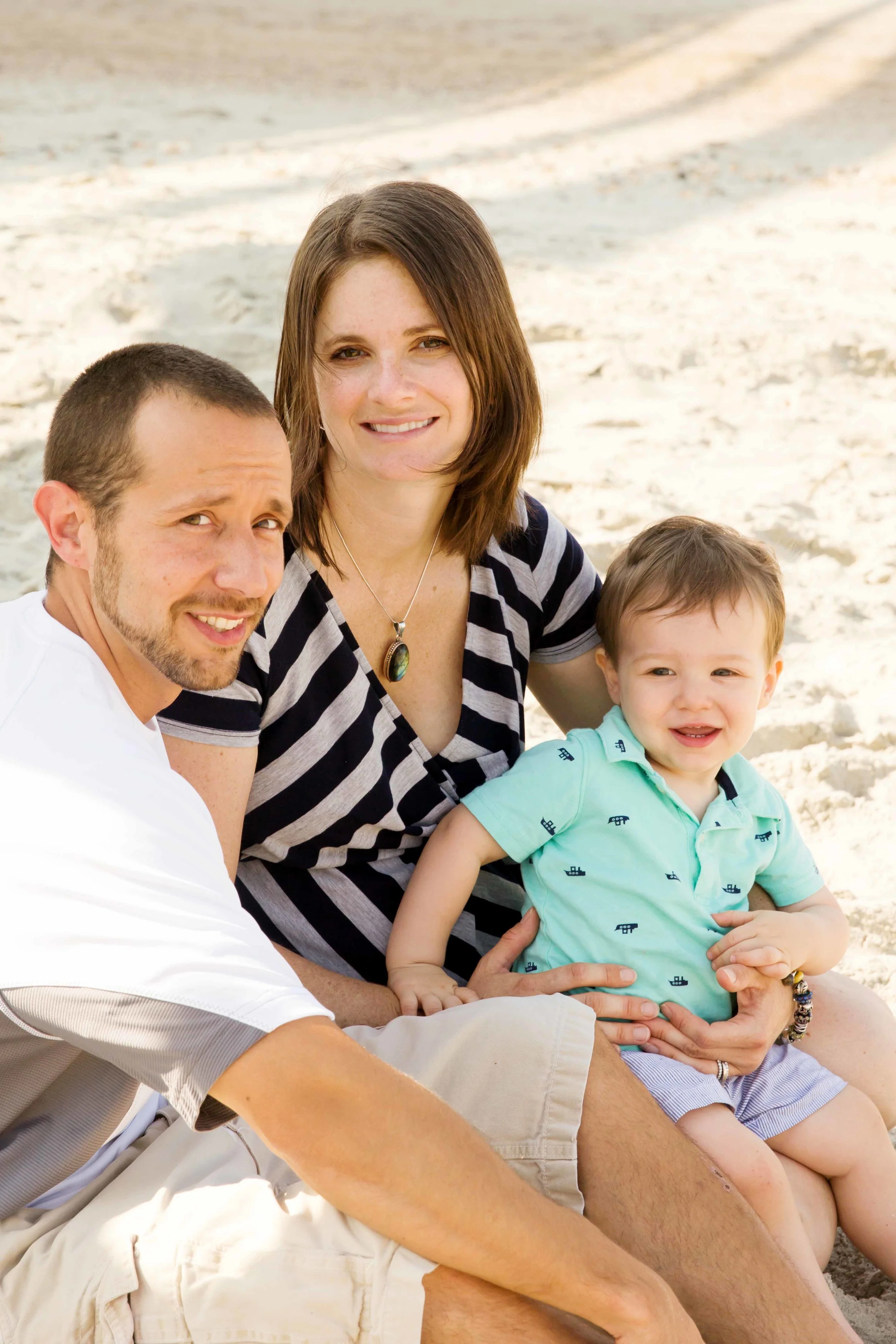 Holden Beach: Amy & Nathanael Mini Session