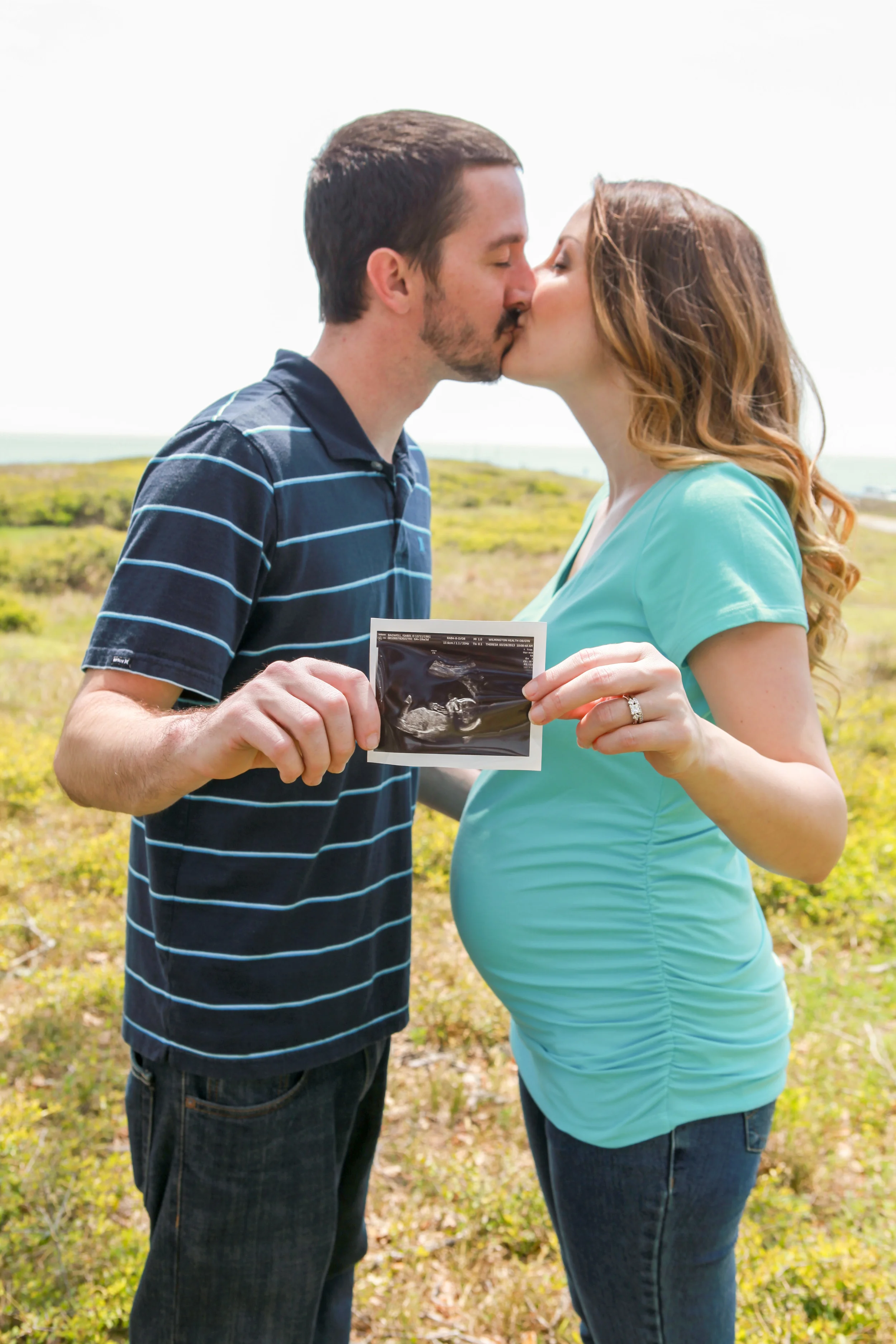 Wilmington_NC_Photographer_Maternity_Fort_fisher_Tiffany_Abruzzo_Photography_1.jpg