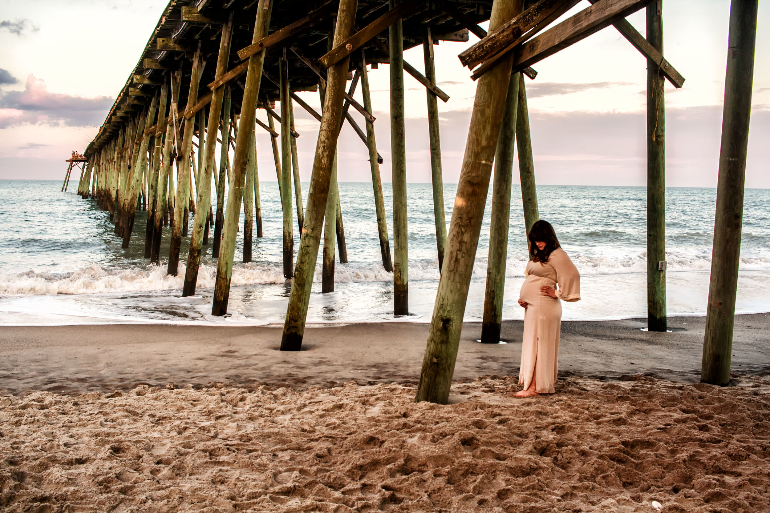 Kure_Beach_Maternity_Shoot_Tiffany_Abruzzo_Photography_27.jpg