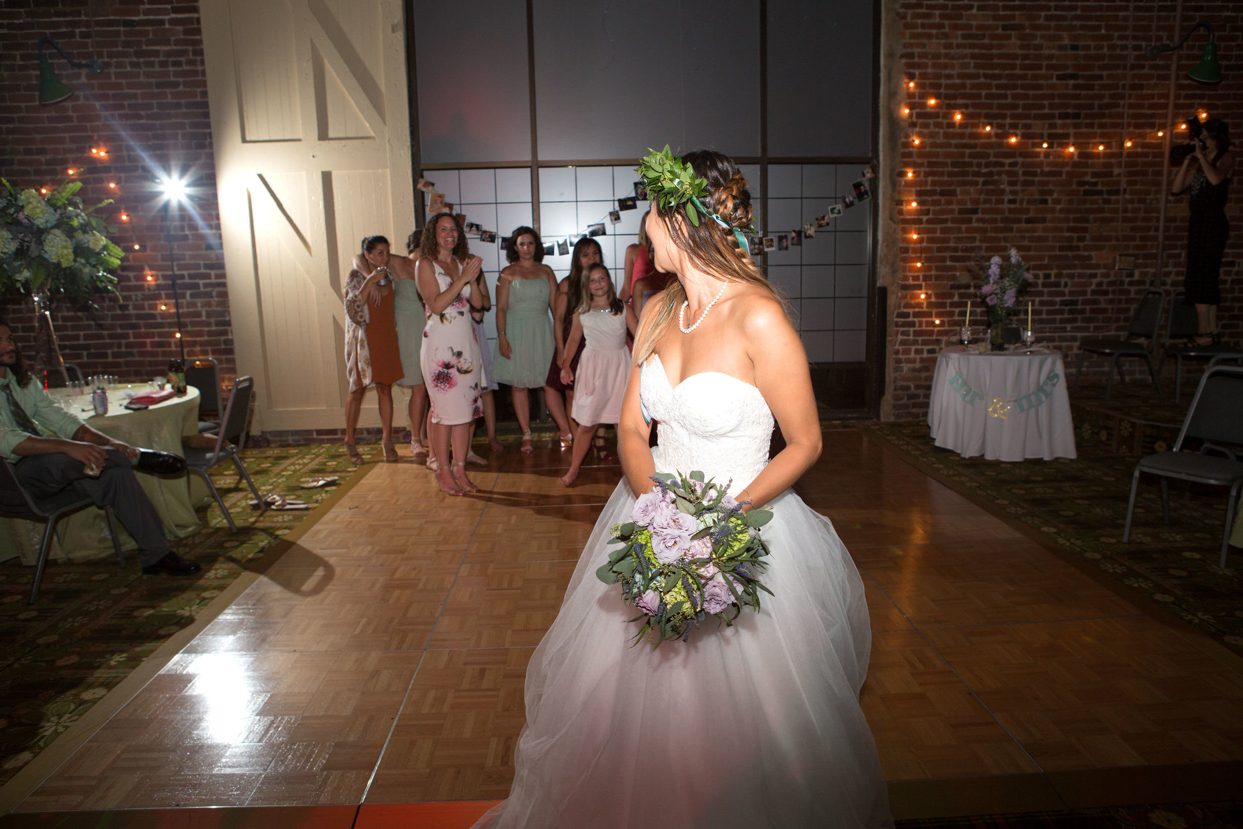 North_Carolina_Wedding_Photographer_Tiffany_Abruzzo_Reception_284.jpg