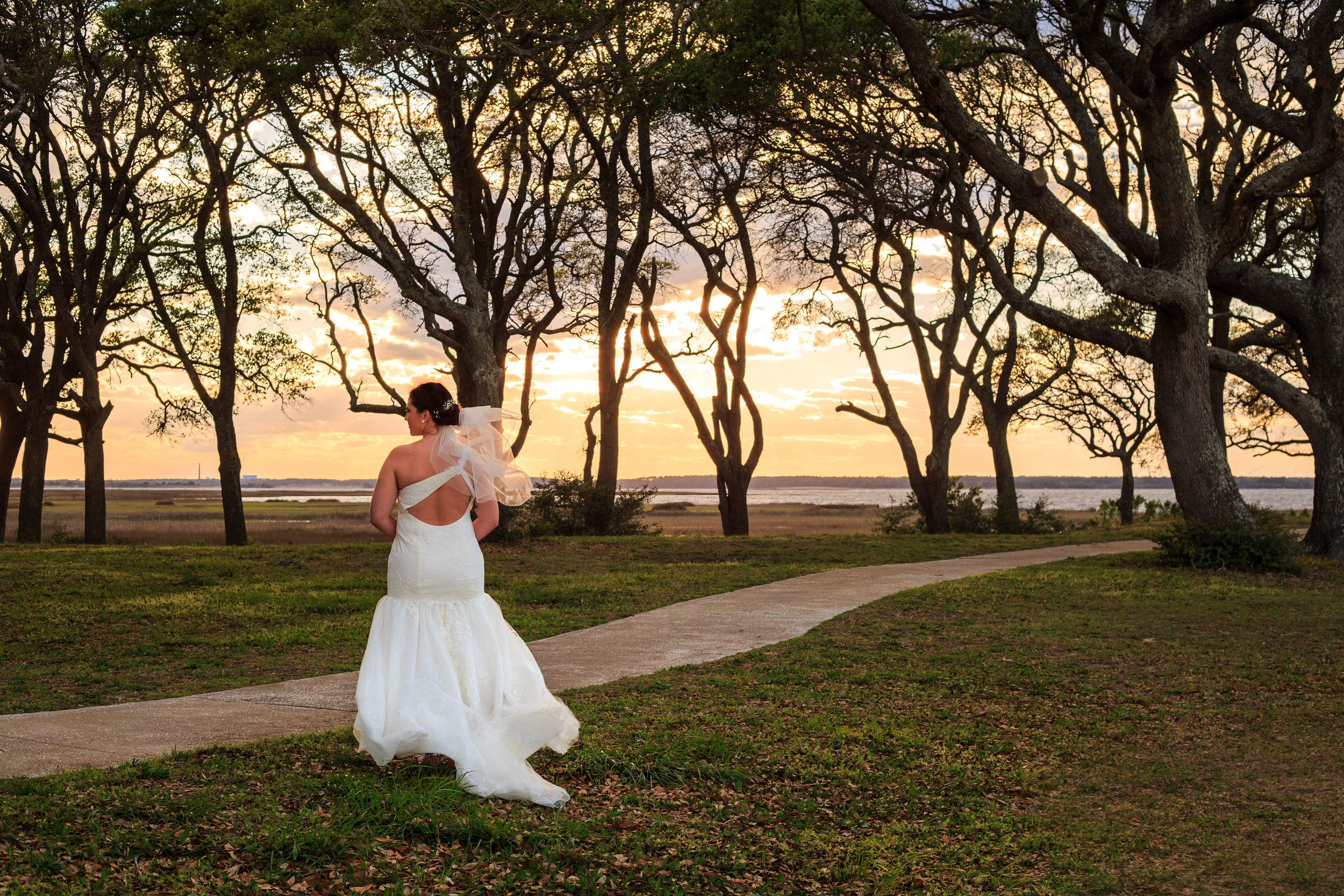 Fort-Fisher-Wedding-Bridal-Portrait-Tiffany-Abruzzo-Photography-1.jpg
