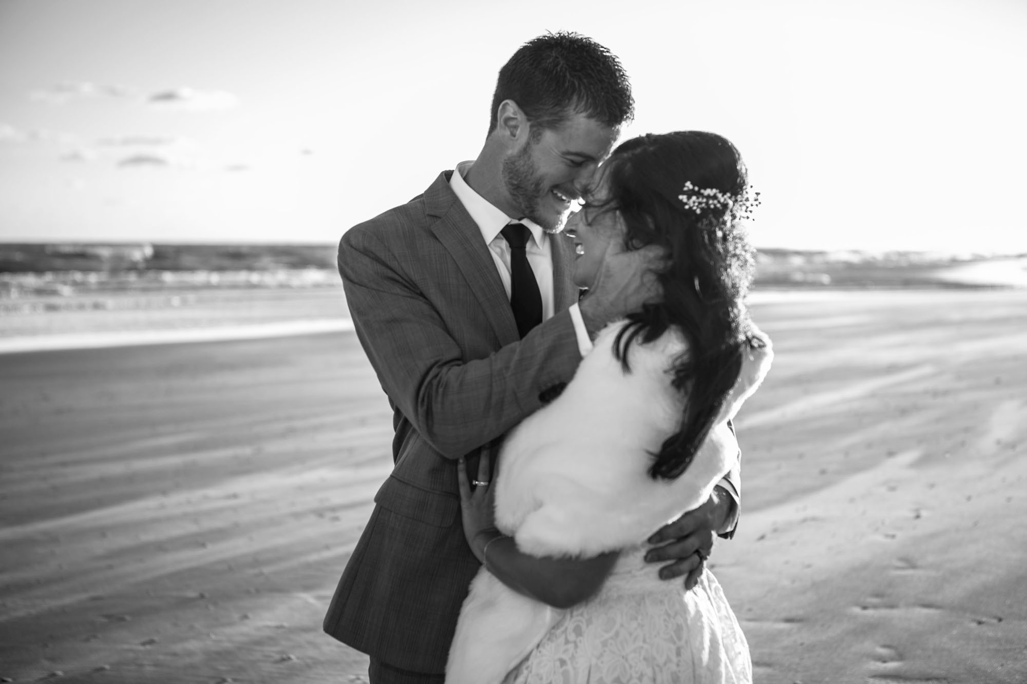s&s-NC-Wedding-Photographer-Tiffany-Abruzzo-Ocean-Isle-Memory-Maker-Bride-&-Groom-35.jpg