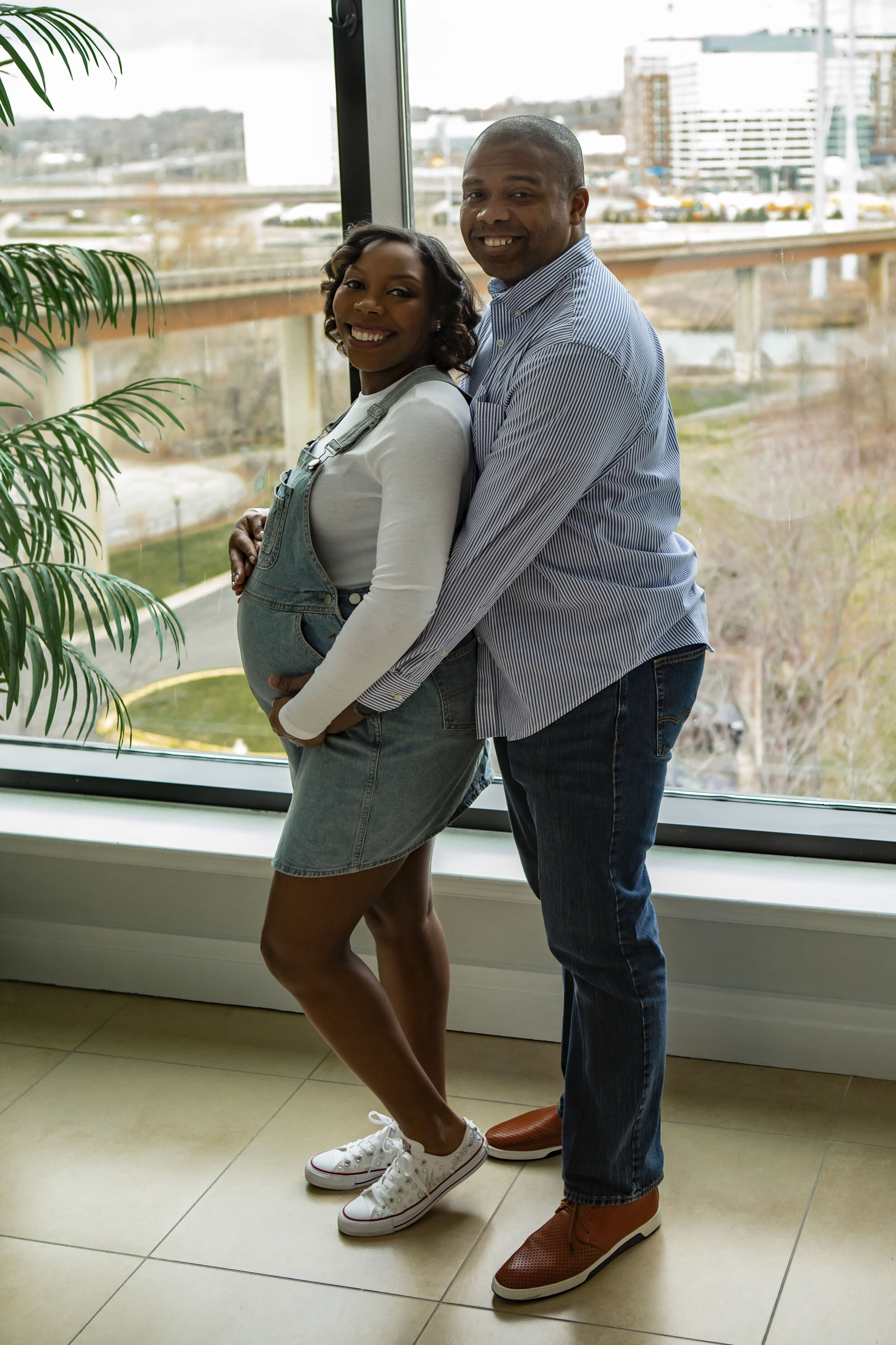 DMV Area Maternity Session_Tiffany Abruzzo_Middlebrook_3.3.jpg