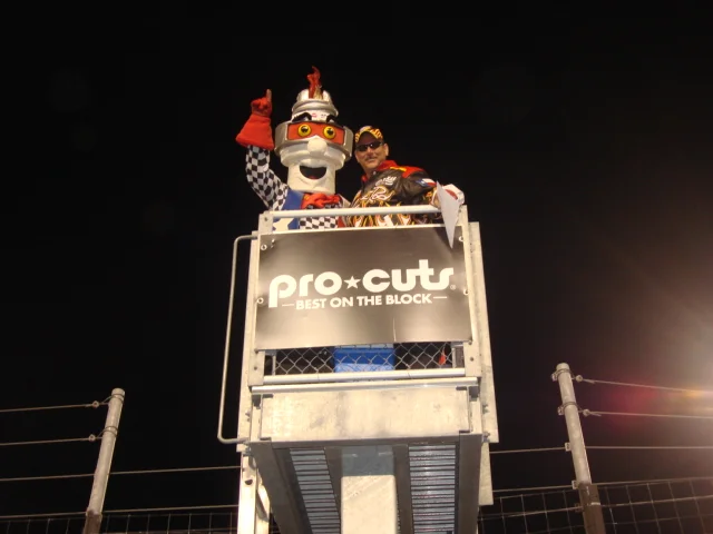DirtTrack 003.jpg