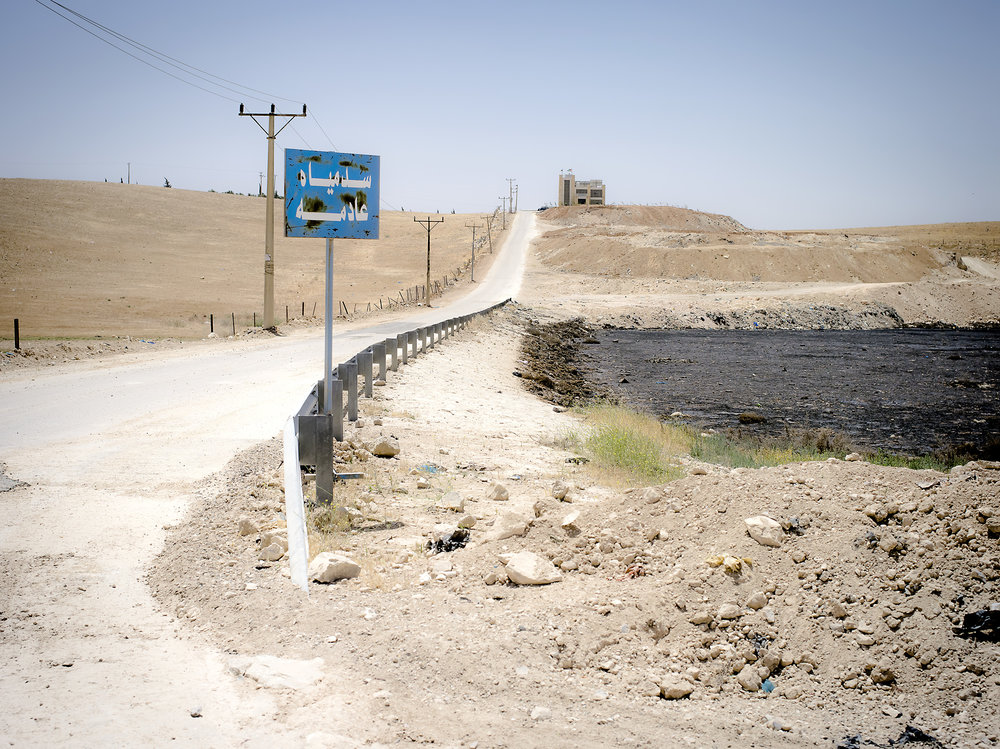 Treatment of sludge water. 