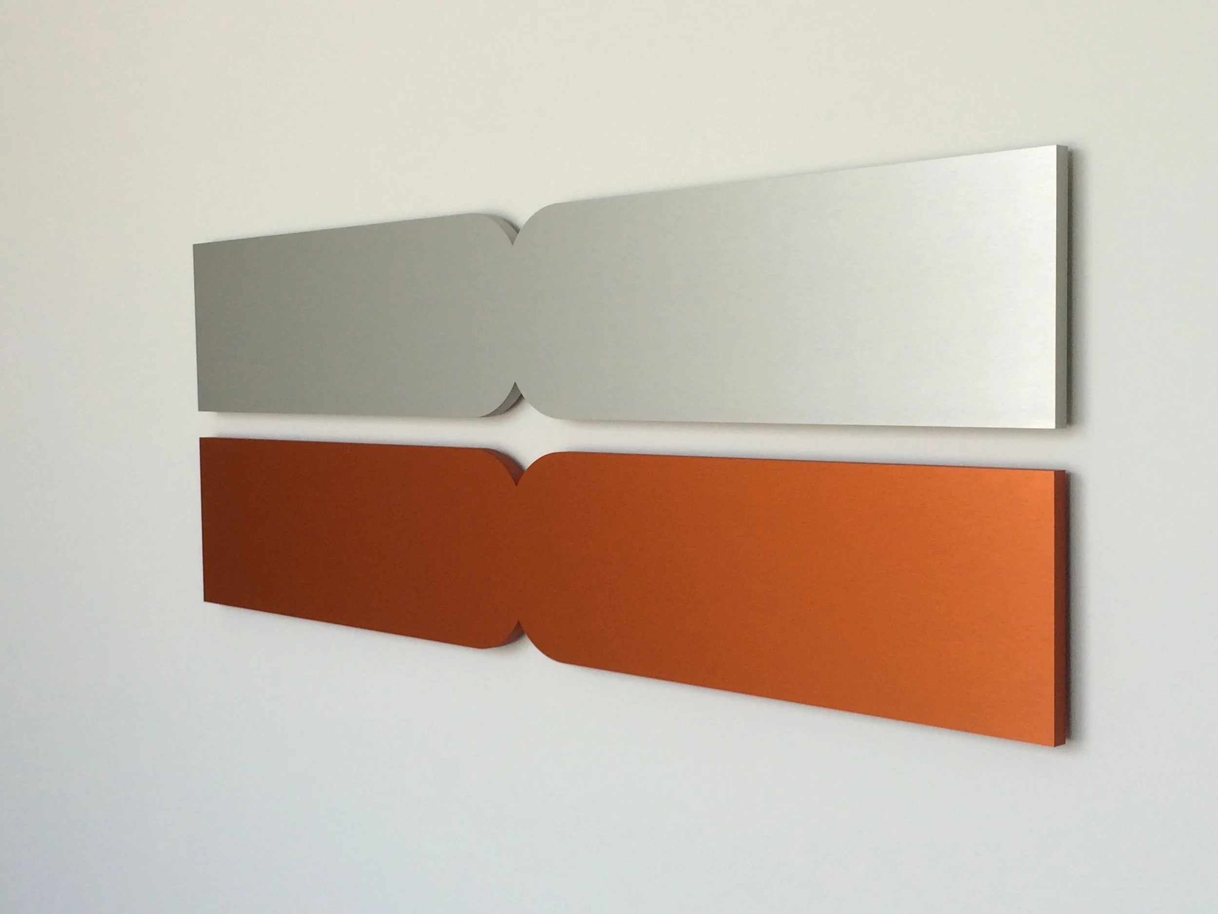 next-tide / Anodized aluminum