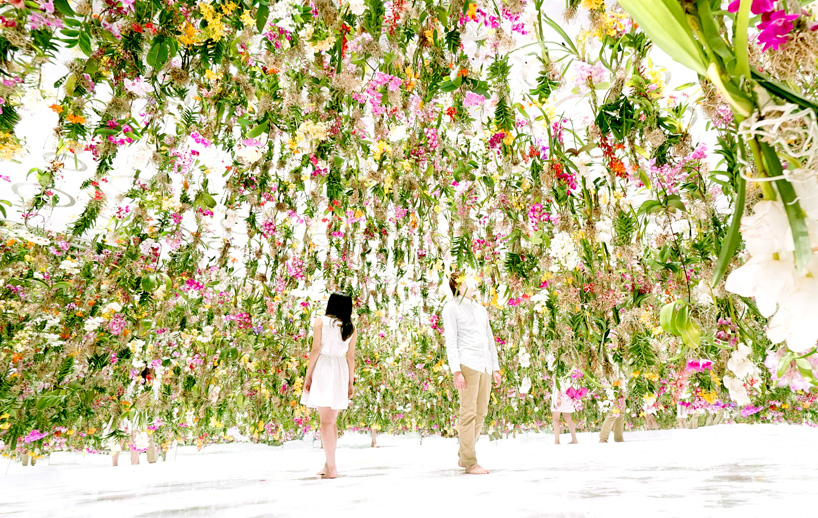 Images by teamLab