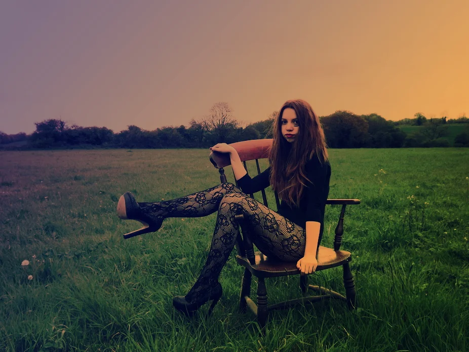 sophie - gradient overlay experimentation .jpg