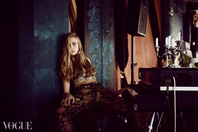 vogue_italy4.jpg