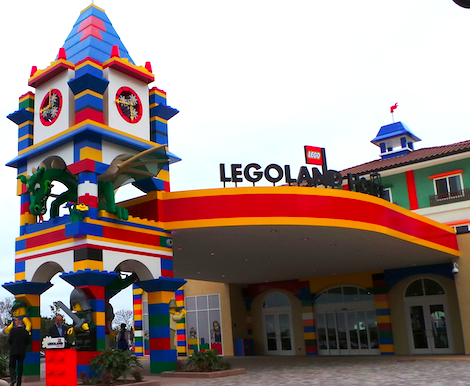 Legoland Hotel Dragon.jpg