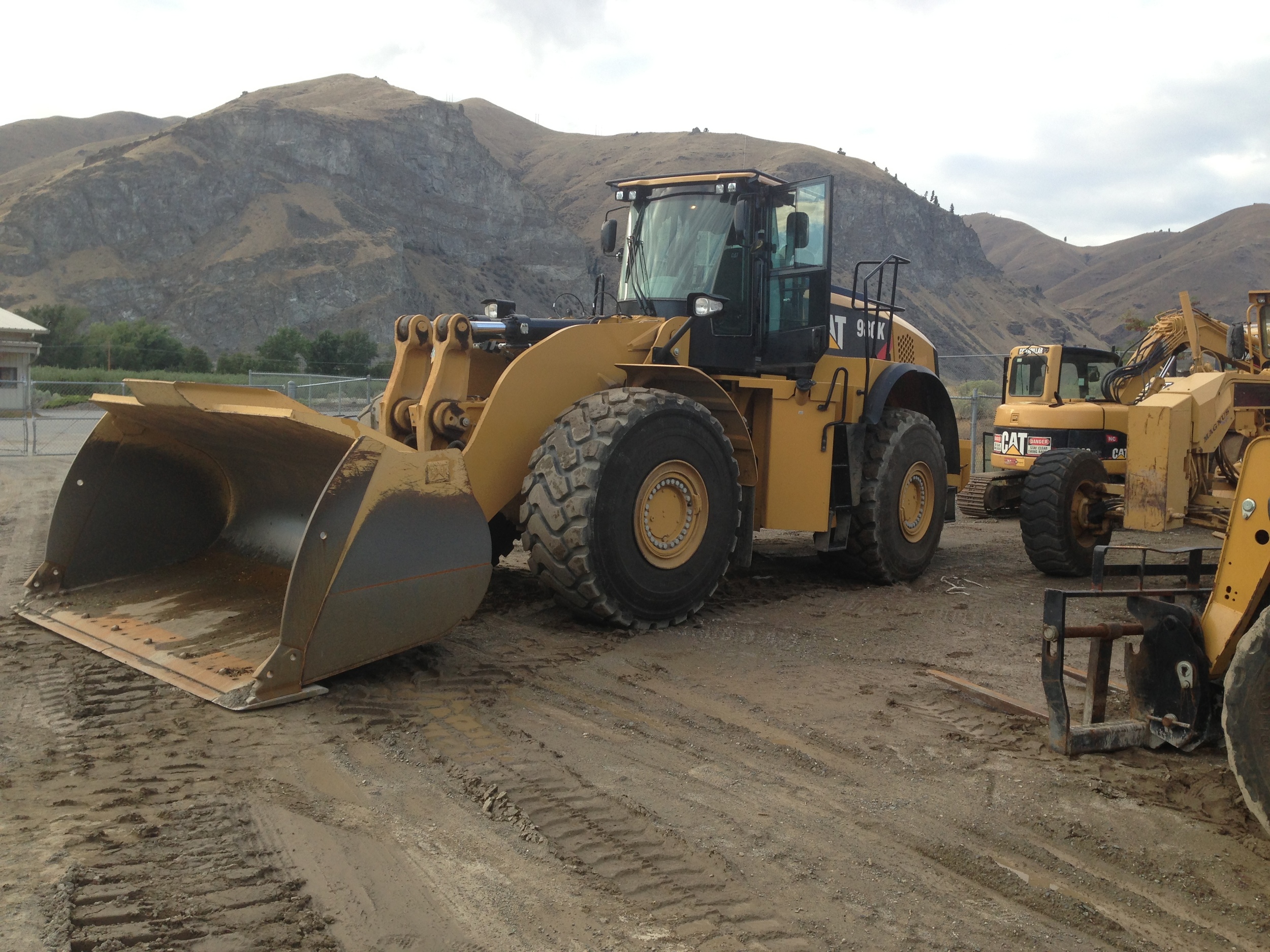 980 Front End Loader