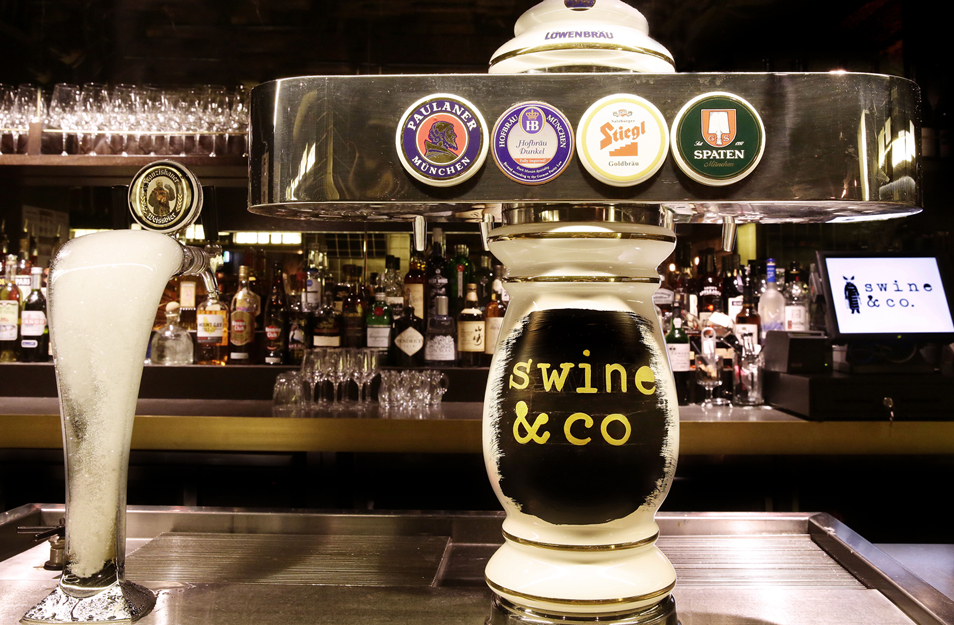 swine - upstairs - bar.jpg