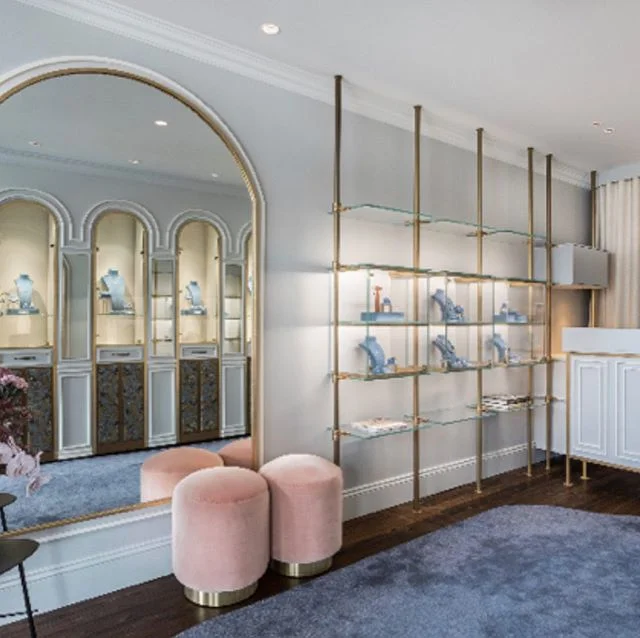 When we were invited by @matthewely_ to design his new jewellery boutique we imagined a Parisian salon. Curved arches, gold leaf, rich silk and will carpets and brass.
Complete with a wonderful plinth at the facade of his pieces on continuous rotation.
Lighting in collaboration with global lighting winners @electrolight__ . Carpet by @cadrys and photography by @rohanvenn . 
#jewellrydesign #retail #retaildesign #boutique #diamonds #interiordesign #luxurylife #design #sydneydesigner #melissacollison #woollahra #australia #oink #blue #french #paris #parisian