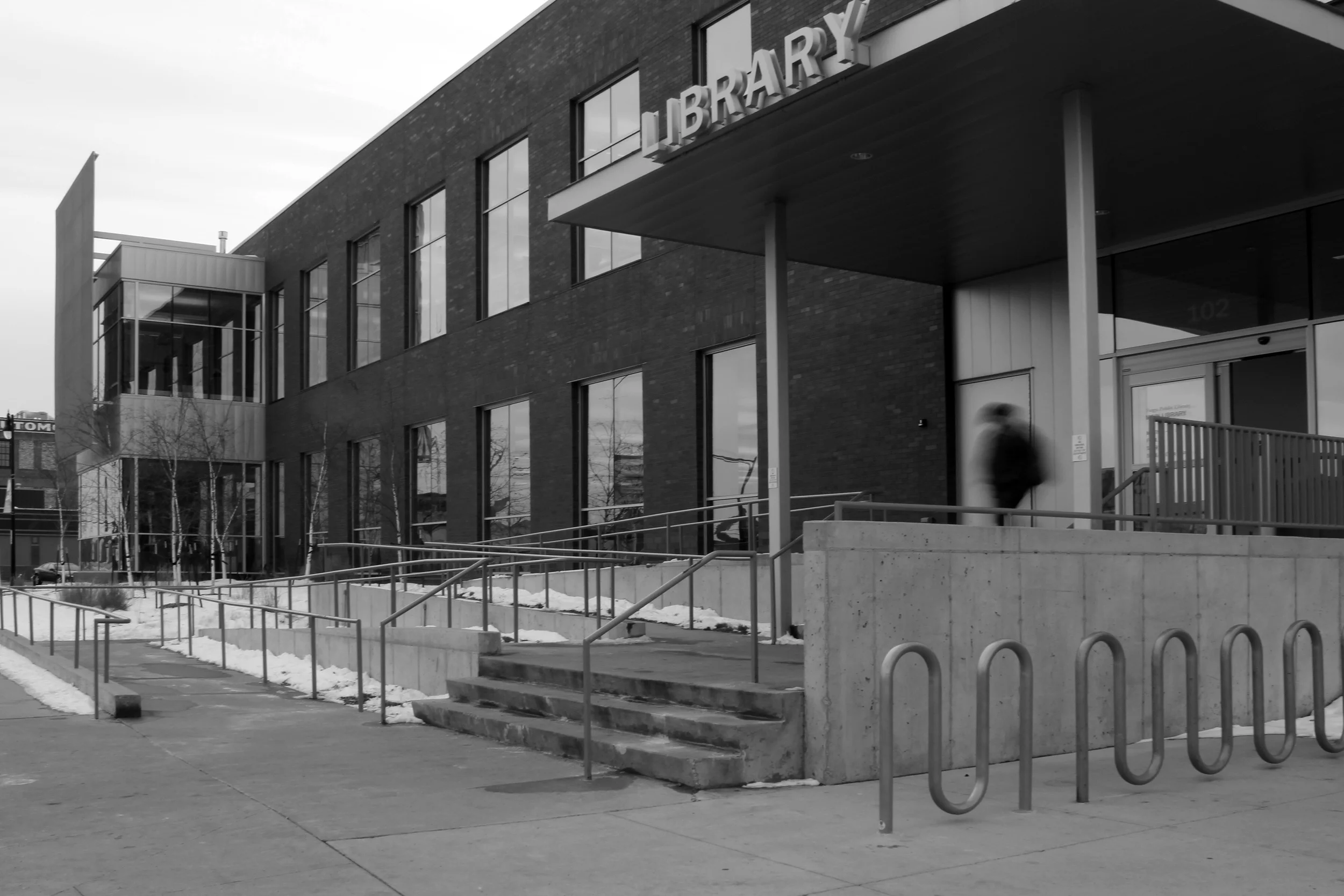 lib.jpg