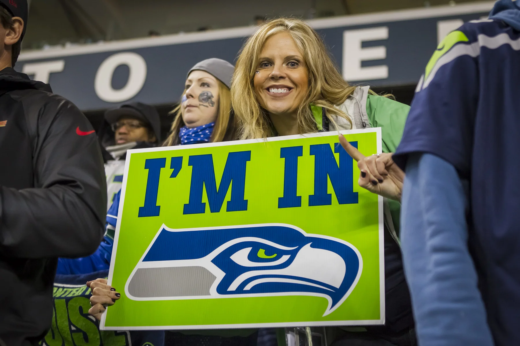 Tony_Teske_Seahawk_shots_024.jpg