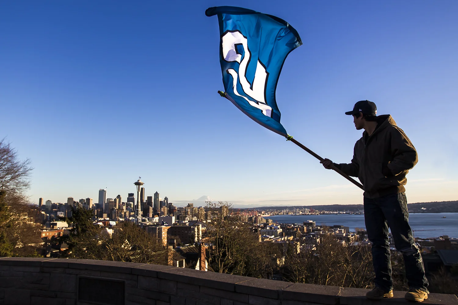 New_Seahawk_photos__0001_Layer 137 copy 2.jpg