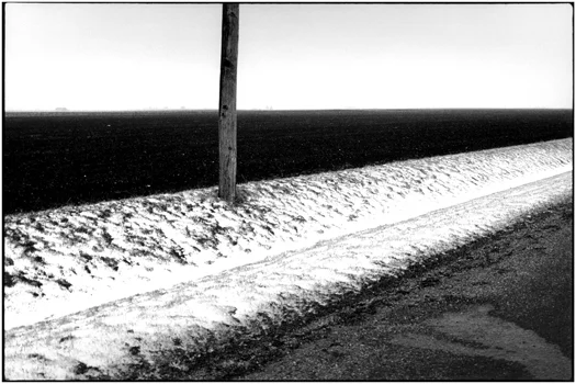 MD75028-08, 1975 from the series Midwest Diary 11 x 14 inches vintage silver print