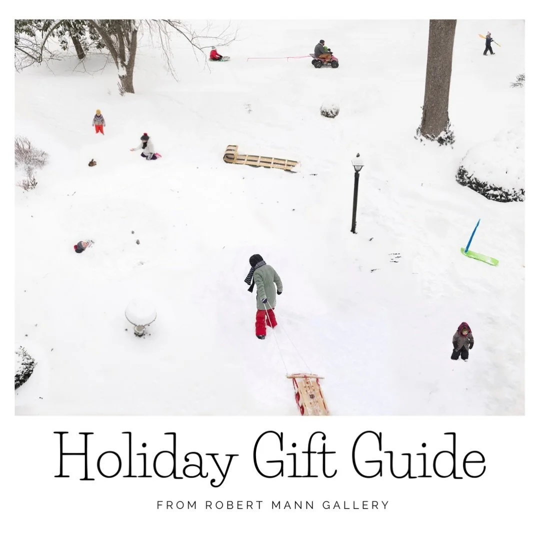 This year&rsquo;s Holiday Gift Guide is here! We are pleased to share a selection of photographs that would make special gifts for your family and loved ones.

For further details or inquiries please contact us at mail@robertmann.com.

1. David Vesta
